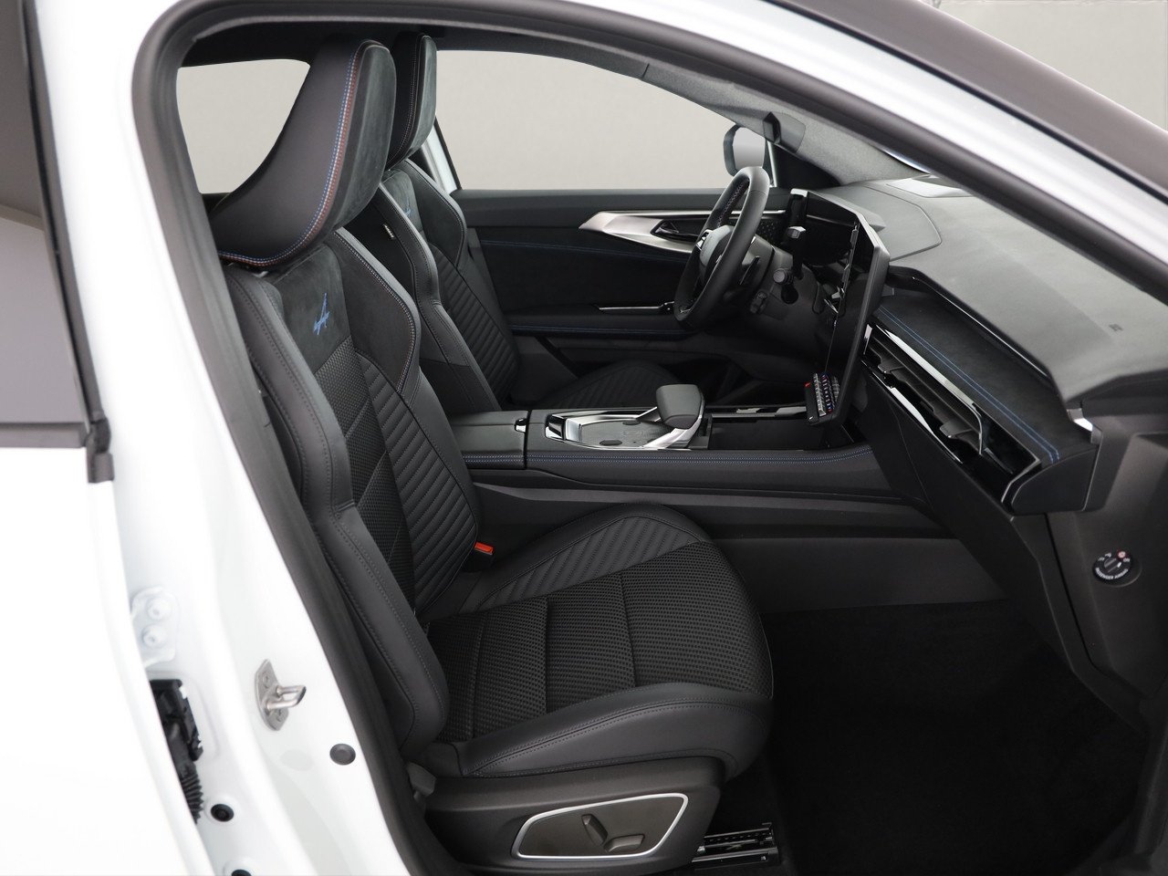 RENAULT Austral 1.3 TCe esprit Alpine, Hybride Léger Essence/Électricité, Voiture nouvelle, Automatique - 7