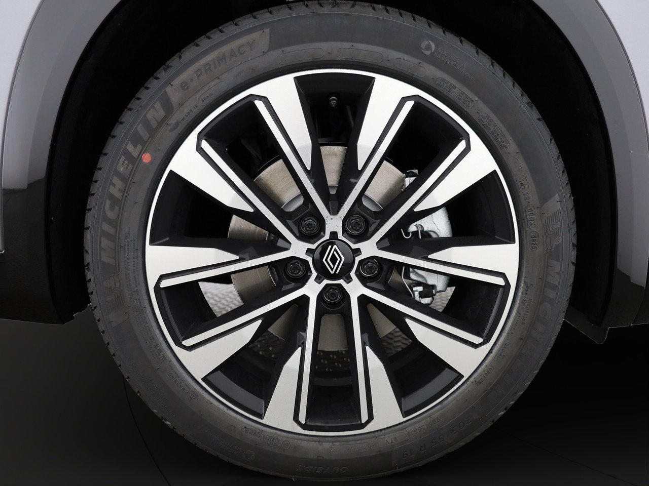 RENAULT Austral 1.2 E-Tech techno, Full-Hybrid Petrol/Electric, New car, Automatic - 4
