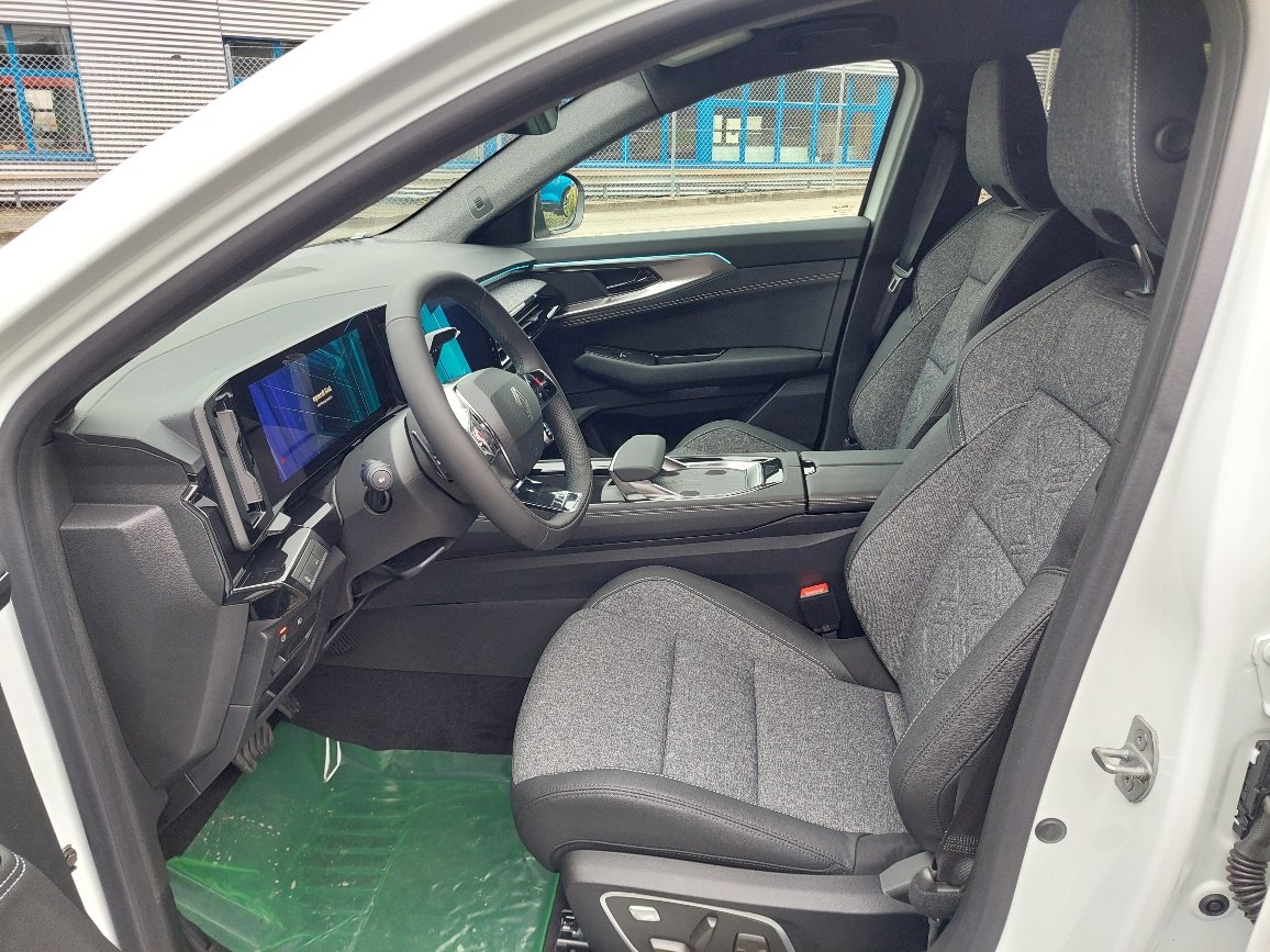 RENAULT Austral techno mild hybrid TCe 160 Automat, Mild-Hybrid Benzin/Elektro, Neuwagen, Automatik - 6