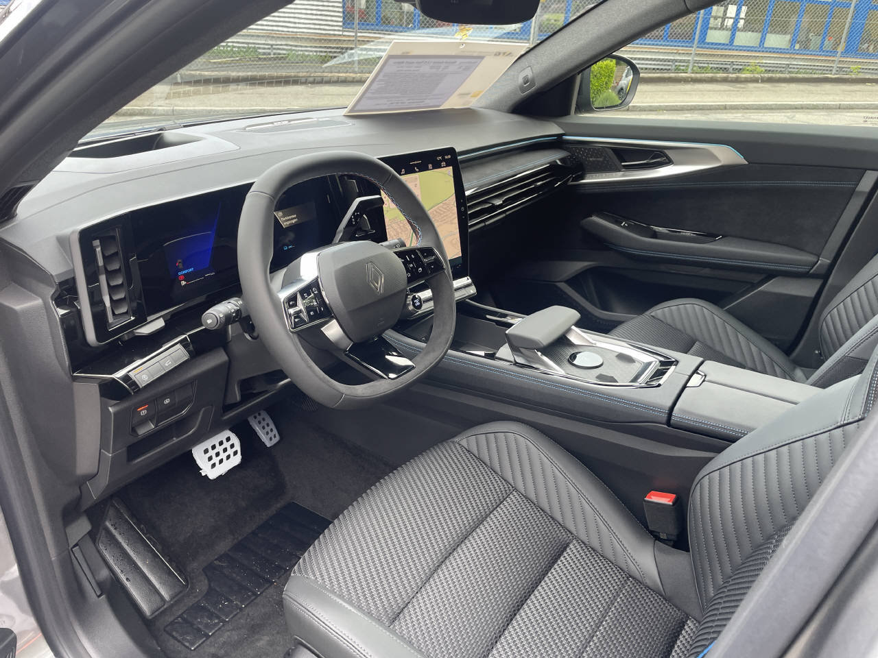 RENAULT Austral 1.2 E-Tech esprit Alpine, Voll-Hybrid Benzin/Elektro, Neuwagen, Automatik - 7