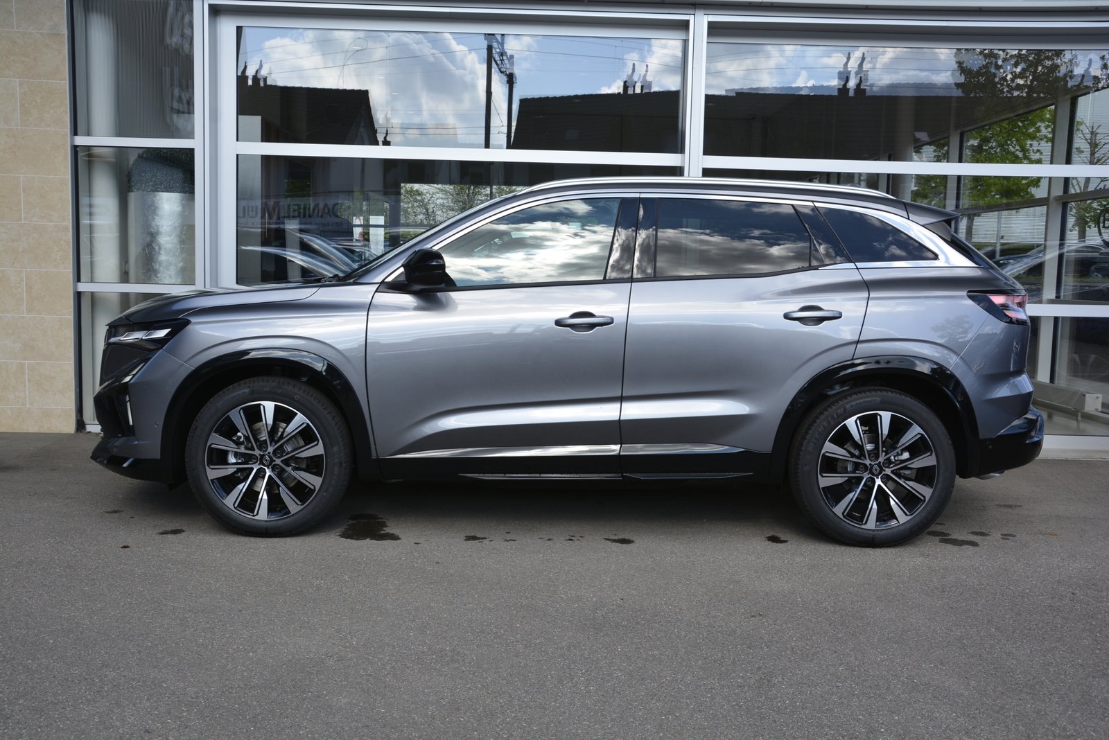 RENAULT Austral, Hybride Intégral Essence/Électricité, Voiture nouvelle, Automatique - 3