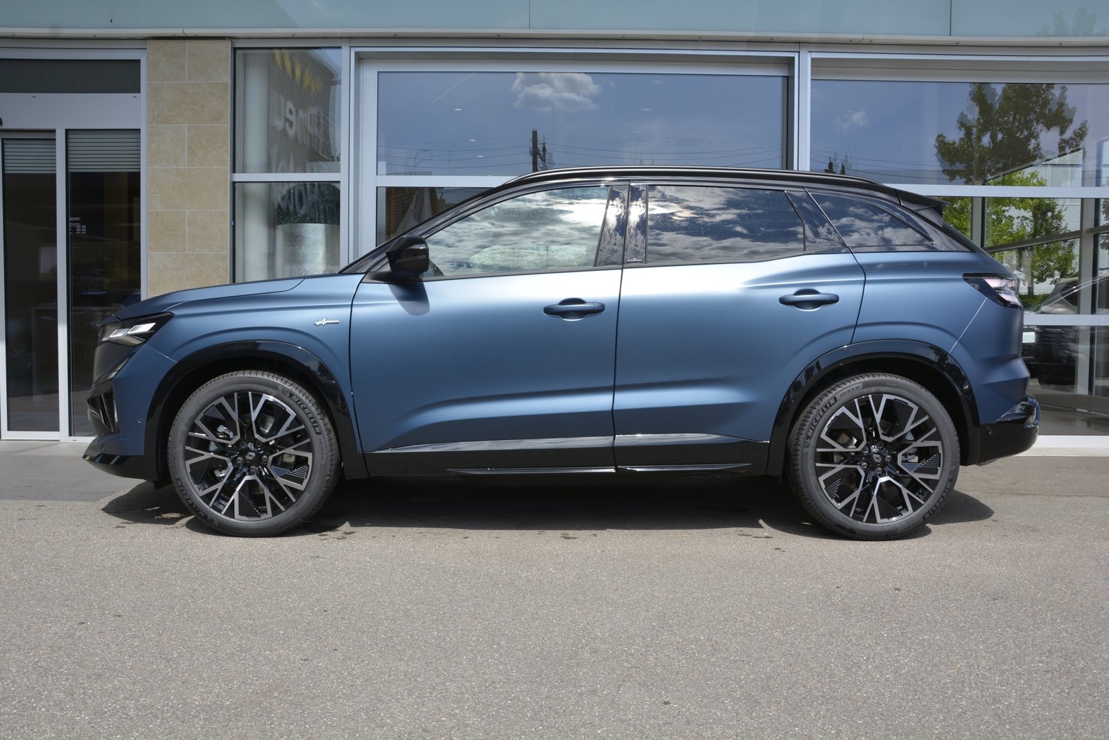 RENAULT Austral esprit Alpine full hybrid E-Tech 200, Voll-Hybrid Benzin/Elektro, Neuwagen, Automatik - 3