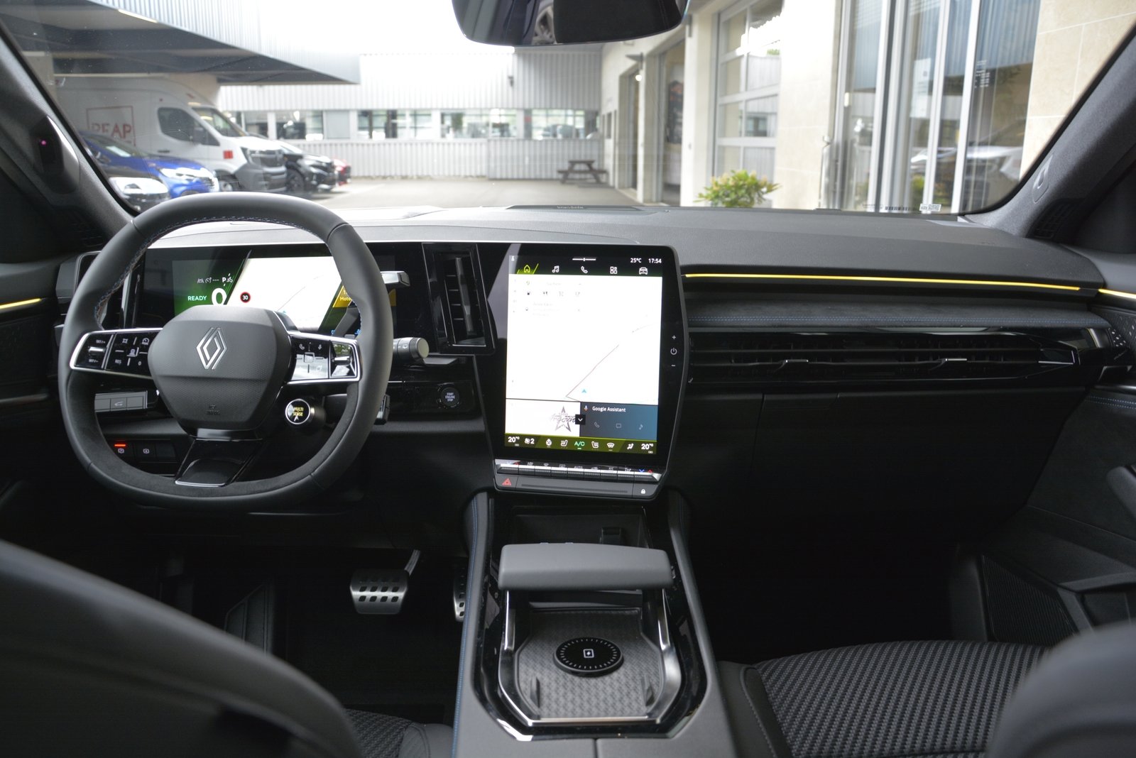 RENAULT Austral esprit Alpine full hybrid E-Tech 200, Full-Hybrid Petrol/Electric, New car, Automatic - 6