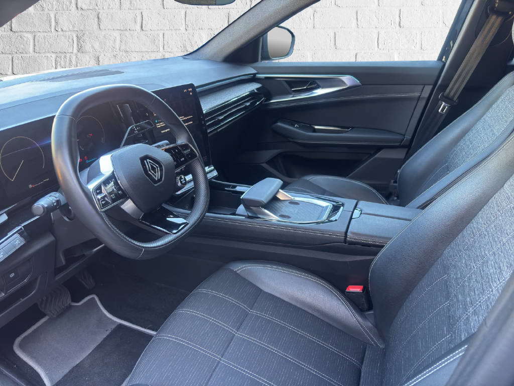 RENAULT Austral 1.2 E-Tech techno mit Wartungsvertrag, Full-Hybrid Petrol/Electric, Second hand / Used, Automatic - 6
