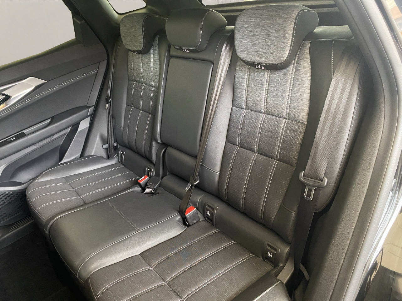 RENAULT Austral 1.2 E-Tech techno, Full-Hybrid Petrol/Electric, Second hand / Used, Automatic - 5
