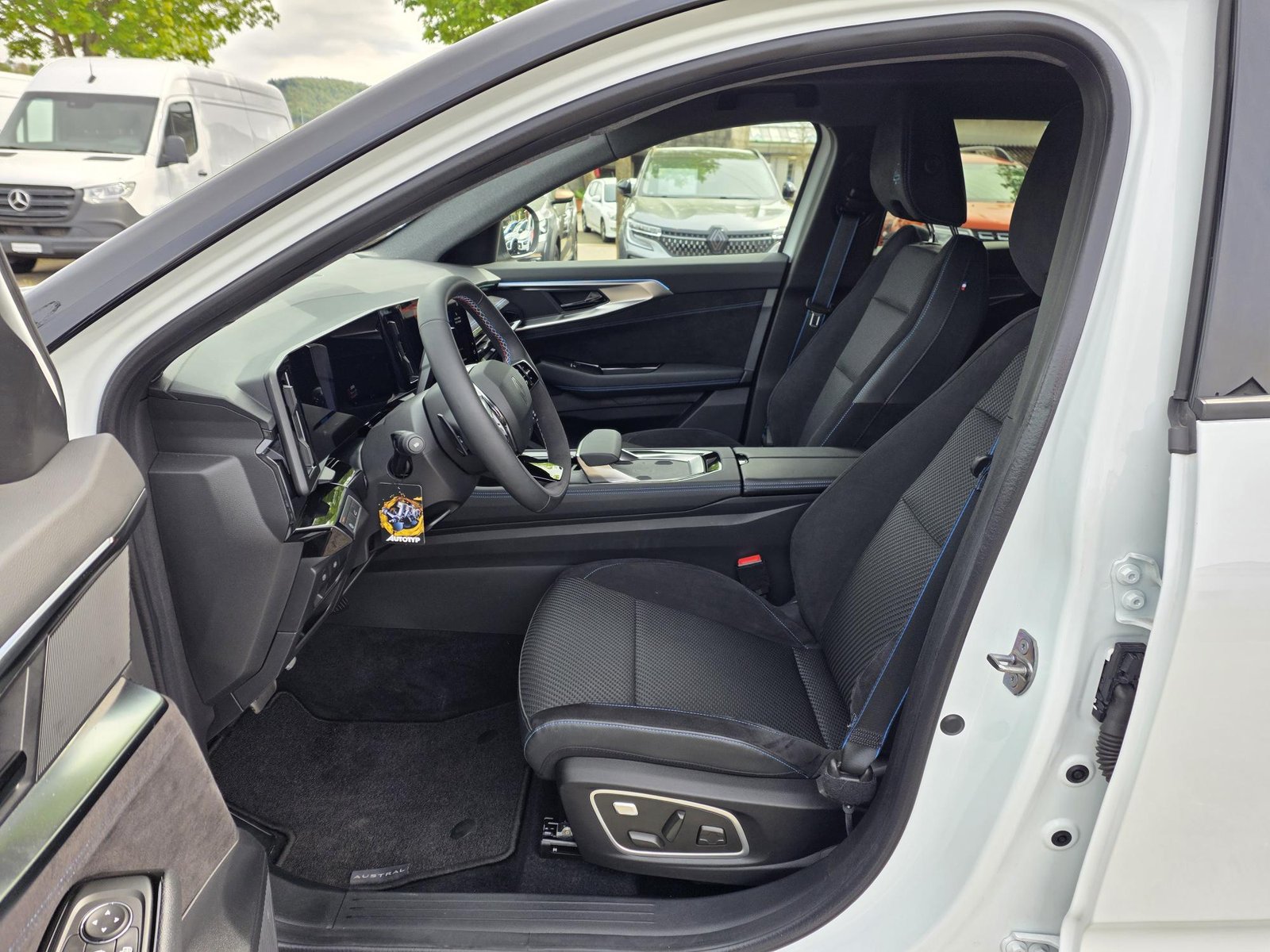 RENAULT Austral 1.2 E-Tech esprit Alpine, Full-Hybrid Petrol/Electric, Second hand / Used, Automatic - 6