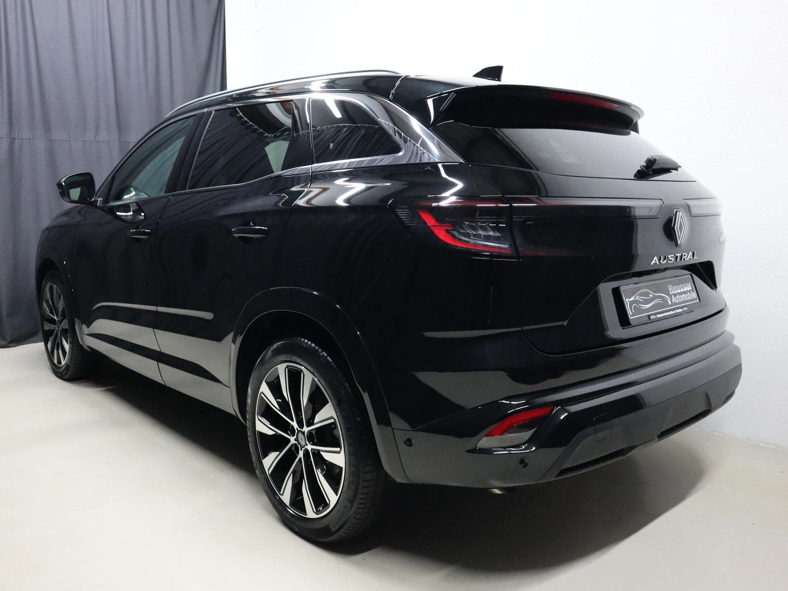 RENAULT Austral 1.3 MHEV 160 Techno Automatic - Panorama - D, Mild-Hybrid Petrol/Electric, Second hand / Used, Automatic - 4