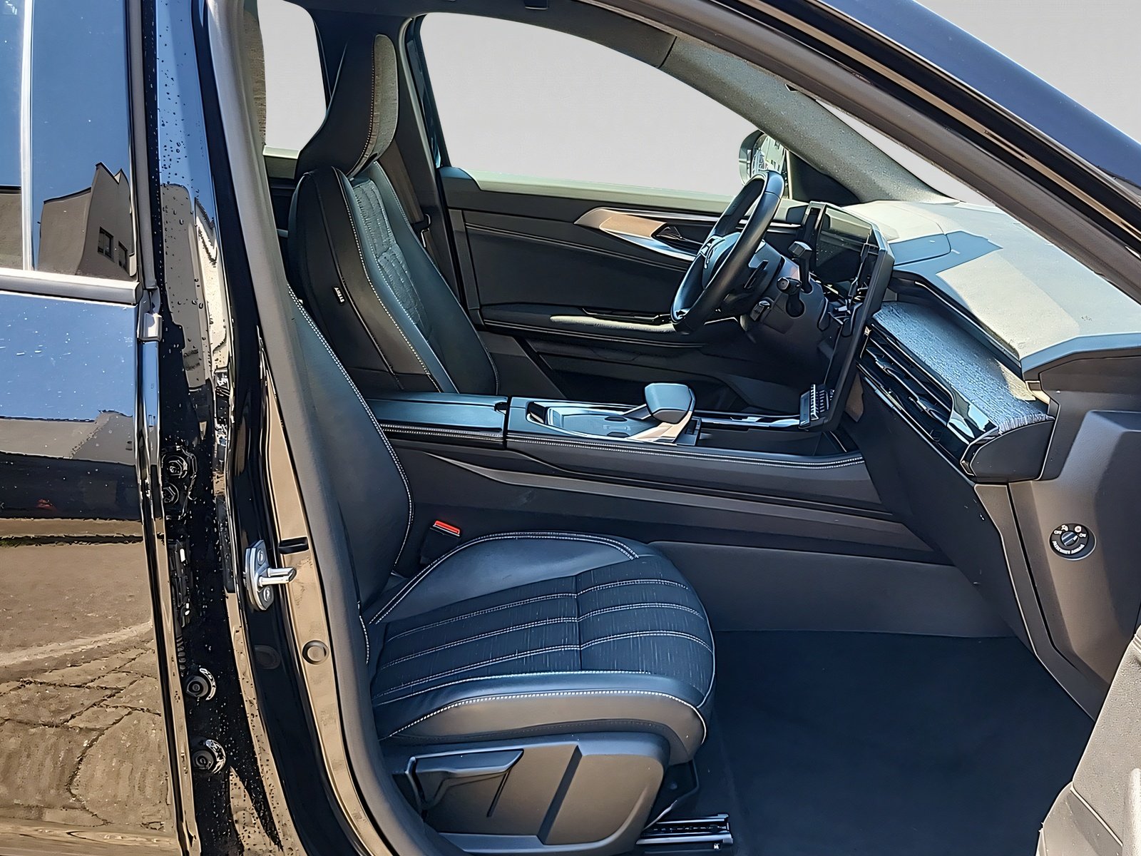 RENAULT Austral 1.2 E-Tech techno, Voll-Hybrid Benzin/Elektro, Occasion / Gebraucht, Automatik - 7