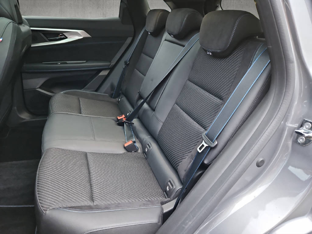 RENAULT Austral 1.2 E-Tech techno esprit Alpine 200PS, Hybride Integrale Benzina/Elettrica, Occasioni / Usate, Automatico - 6