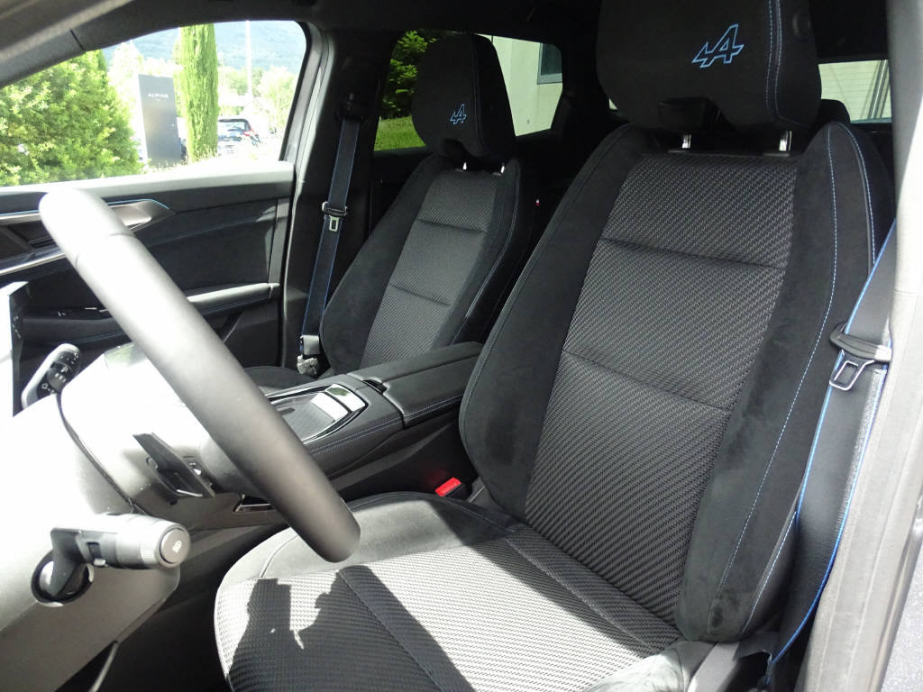 RENAULT Austral 1.2 E-Tech iconic esprit Alpine, Full-Hybrid Petrol/Electric, Second hand / Used, Automatic - 5
