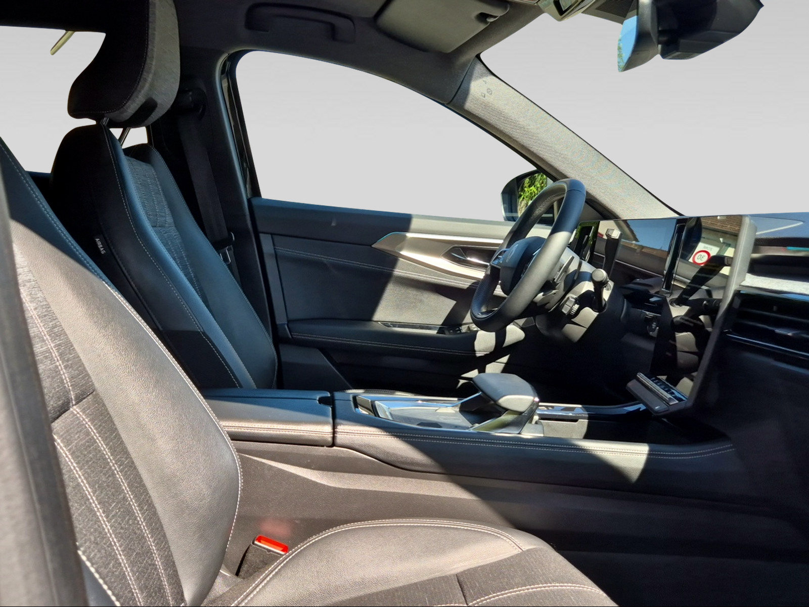 RENAULT Austral 1.2 E-Tech techno, Voll-Hybrid Benzin/Elektro, Occasion / Gebraucht, Automatik - 7
