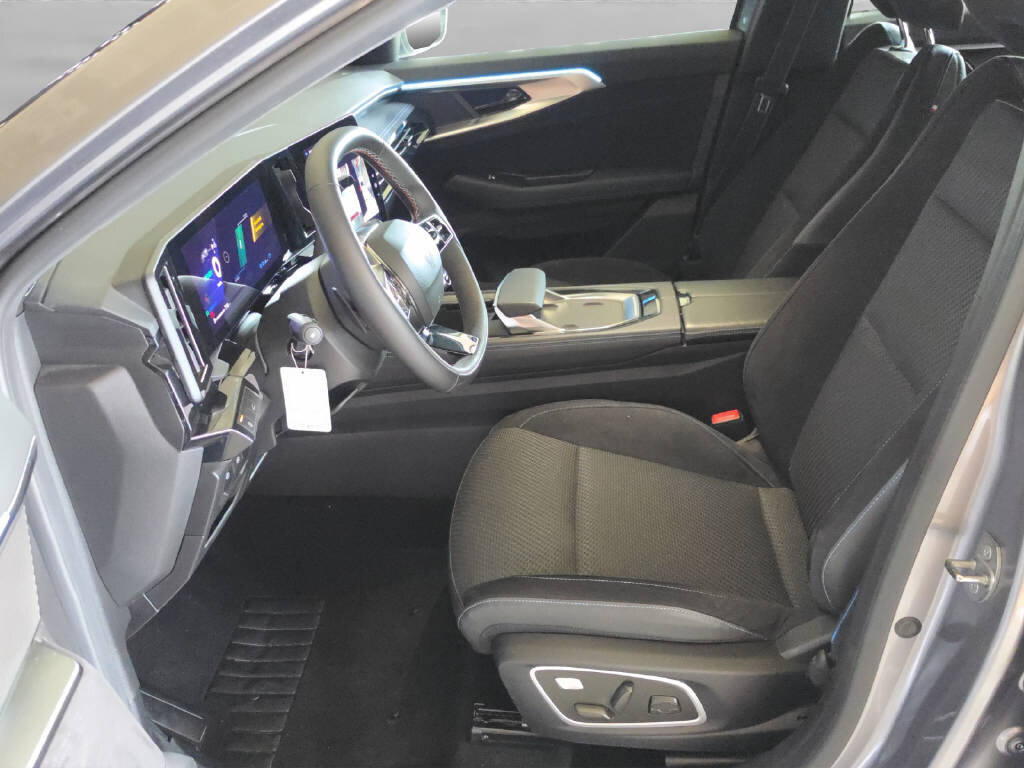 RENAULT Austral 1.2 E-Tech techno esprit Alpine, Voll-Hybrid Benzin/Elektro, Occasion / Gebraucht, Automatik - 4