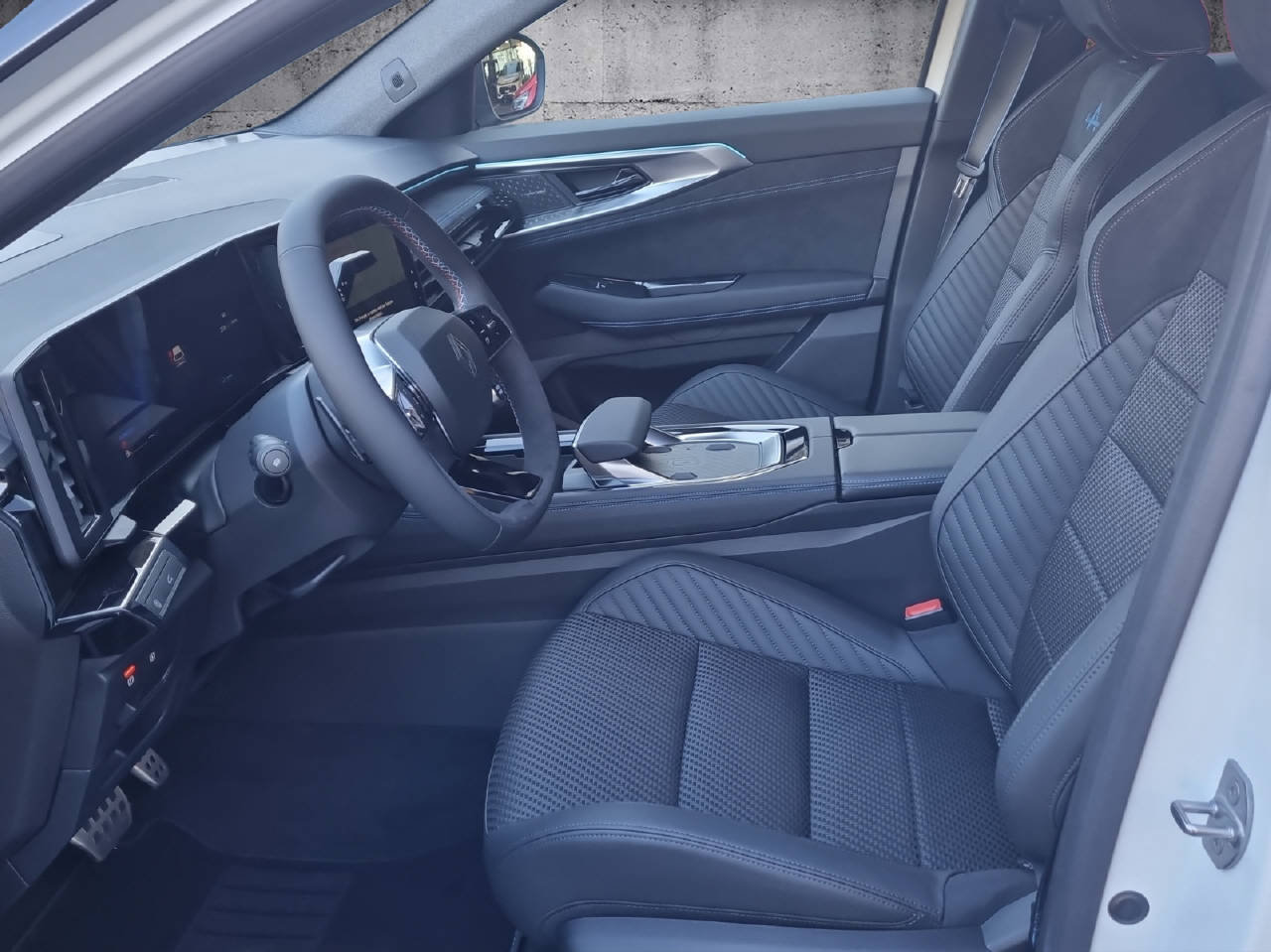 RENAULT Austral esprit Alpine full hybrid E-Tech 200, Voll-Hybrid Benzin/Elektro, Vorführwagen, Automatik - 5