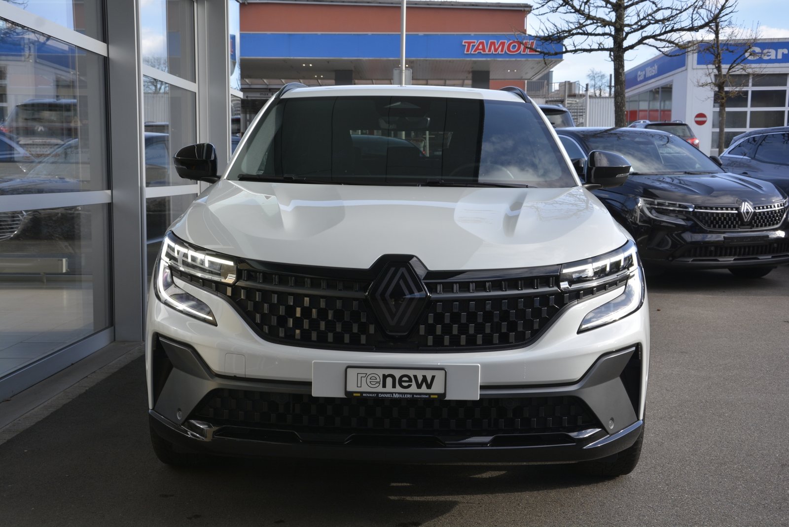 RENAULT Austral 1.2 E-Tech techno esprit Alpine, Full-Hybrid Petrol/Electric, Ex-demonstrator, Automatic - 2