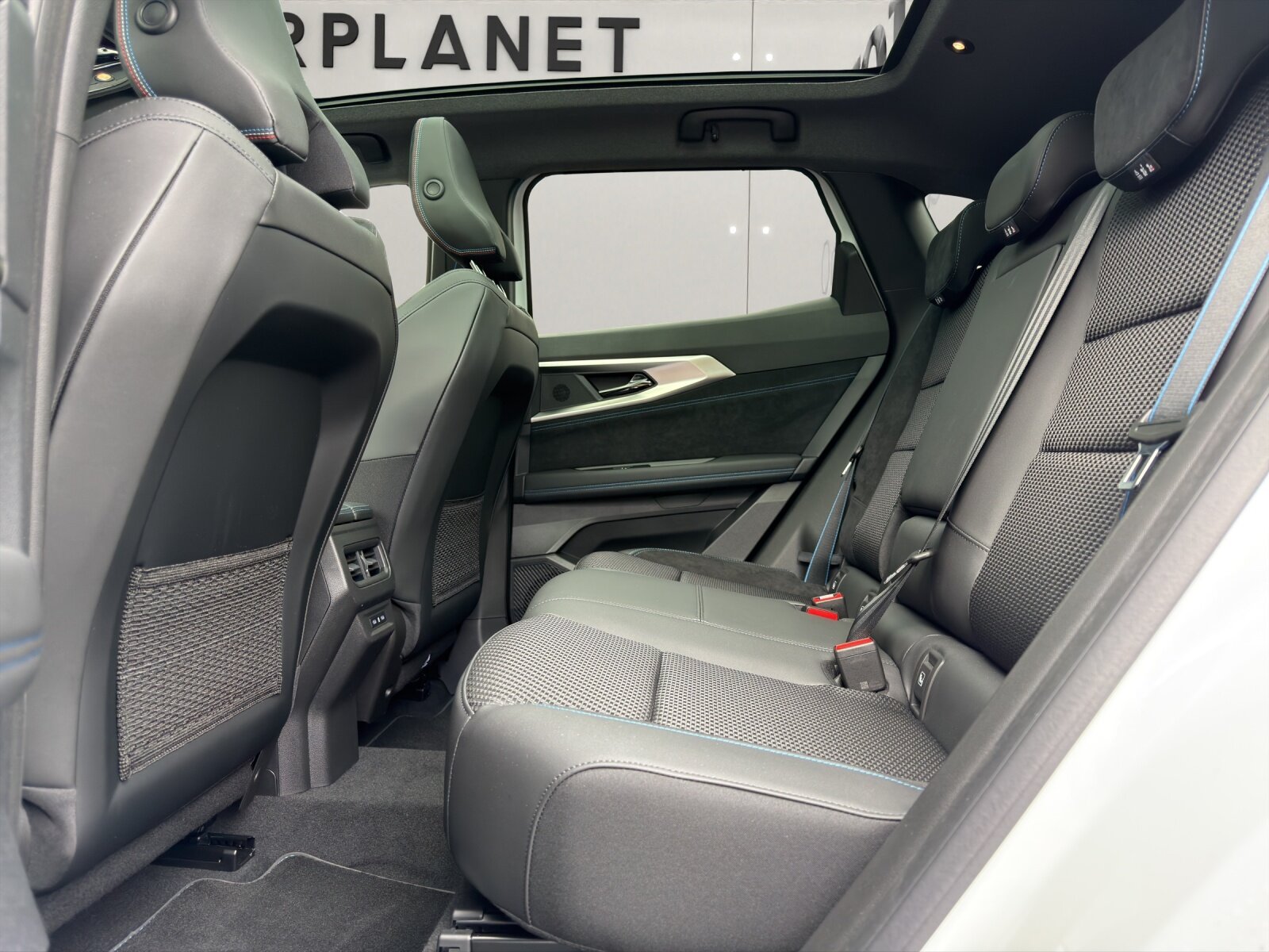 RENAULT Austral 1.2 E-Tech esprit Alpine, Hybride Intégral Essence/Électricité, Voiture de démonstration, Automatique - 7