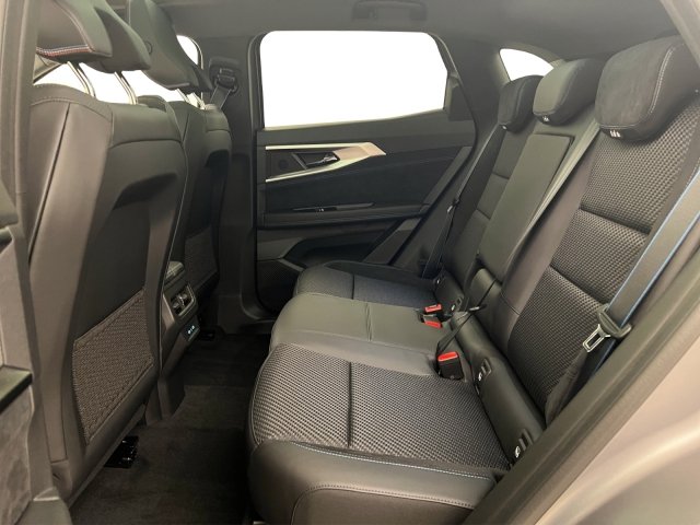 RENAULT Austral esprit Alpine full hybrid E-Tech 200, Voll-Hybrid Benzin/Elektro, Neuwagen, Automat - 6