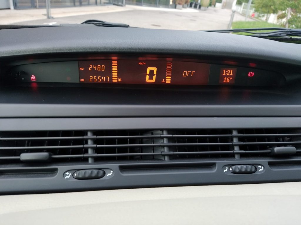 RENAULT Privilège, Essence, Occasion / Utilisé, Manuelle - 3