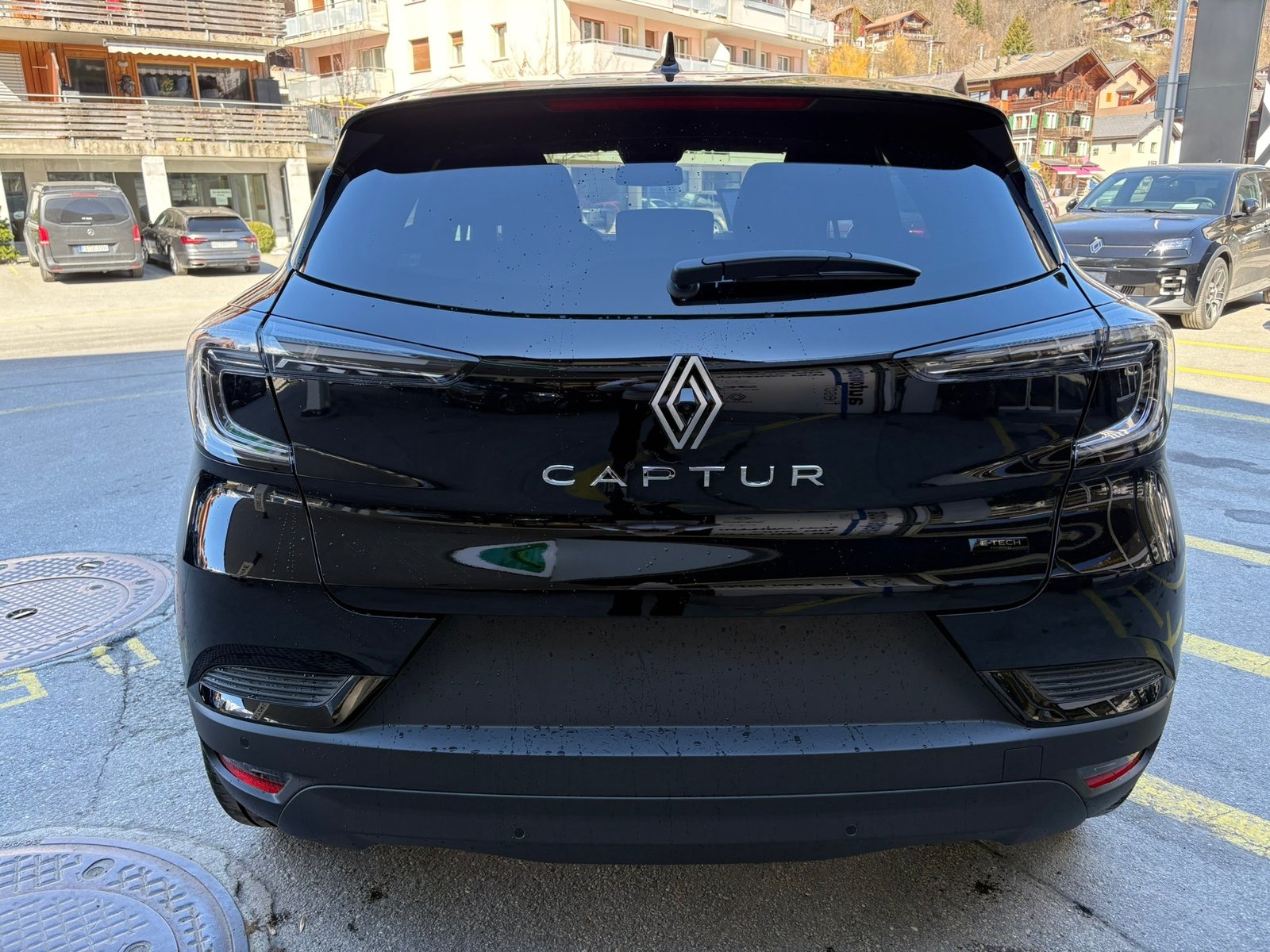 RENAULT Captur 1.8 E-Techno 160, Benzina, Auto nuove, Automatico - 4
