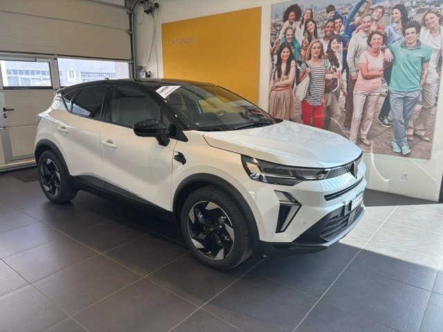 RENAULT Captur 1.8 E-Tech 160 Techno DHT