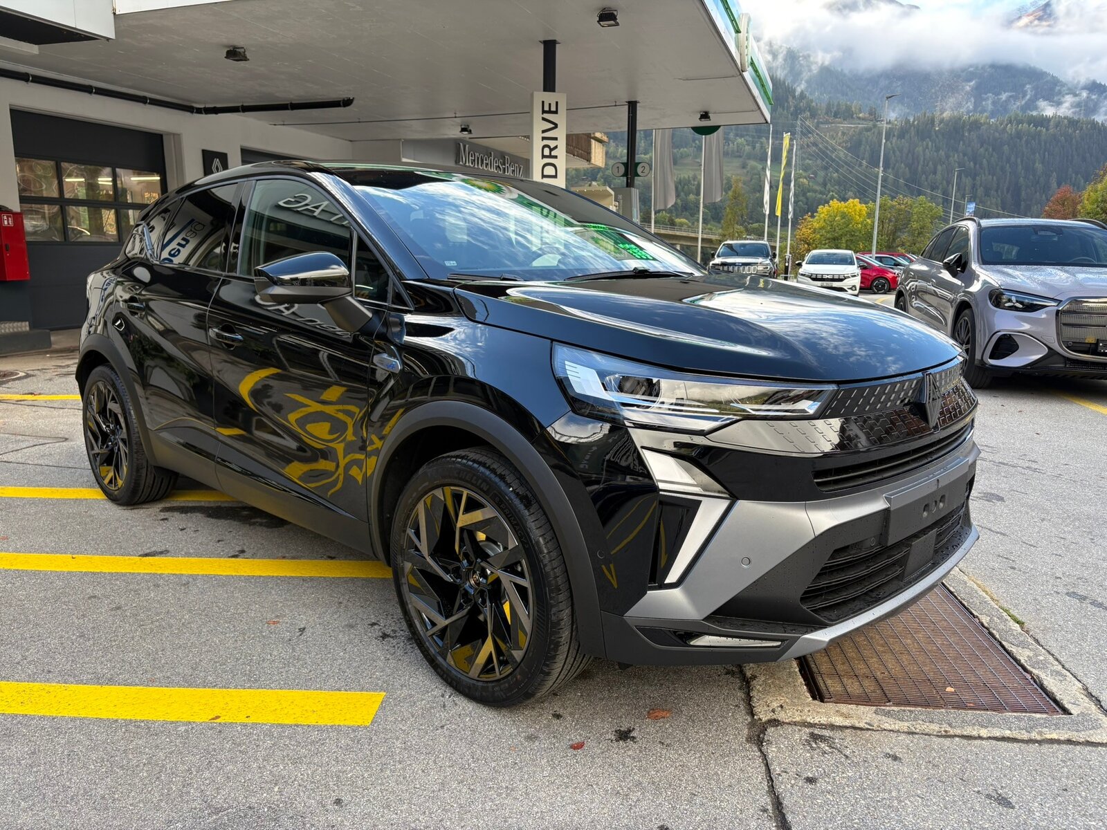 RENAULT Captur 1.8 E-Tech160 E.Al, Benzin, Neuwagen, Automatik - 3