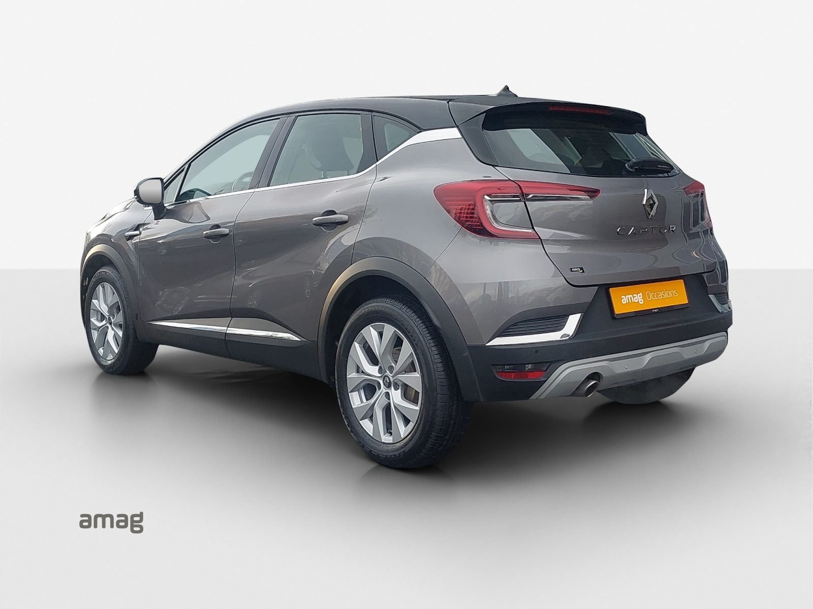 RENAULT Captur 1.3 TCe Intens, Essence, Occasion / Utilisé, Automatique - 3