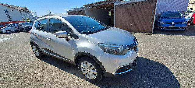 RENAULT Captur 0.9 Dynamique, Benzin, Occasion / Gebraucht, Handschaltung - 2