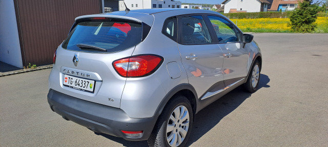 RENAULT Captur 0.9 Dynamique, Benzin, Occasion / Gebraucht, Handschaltung - 4