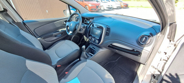 RENAULT Captur 0.9 Dynamique, Benzin, Occasion / Gebraucht, Handschaltung - 6