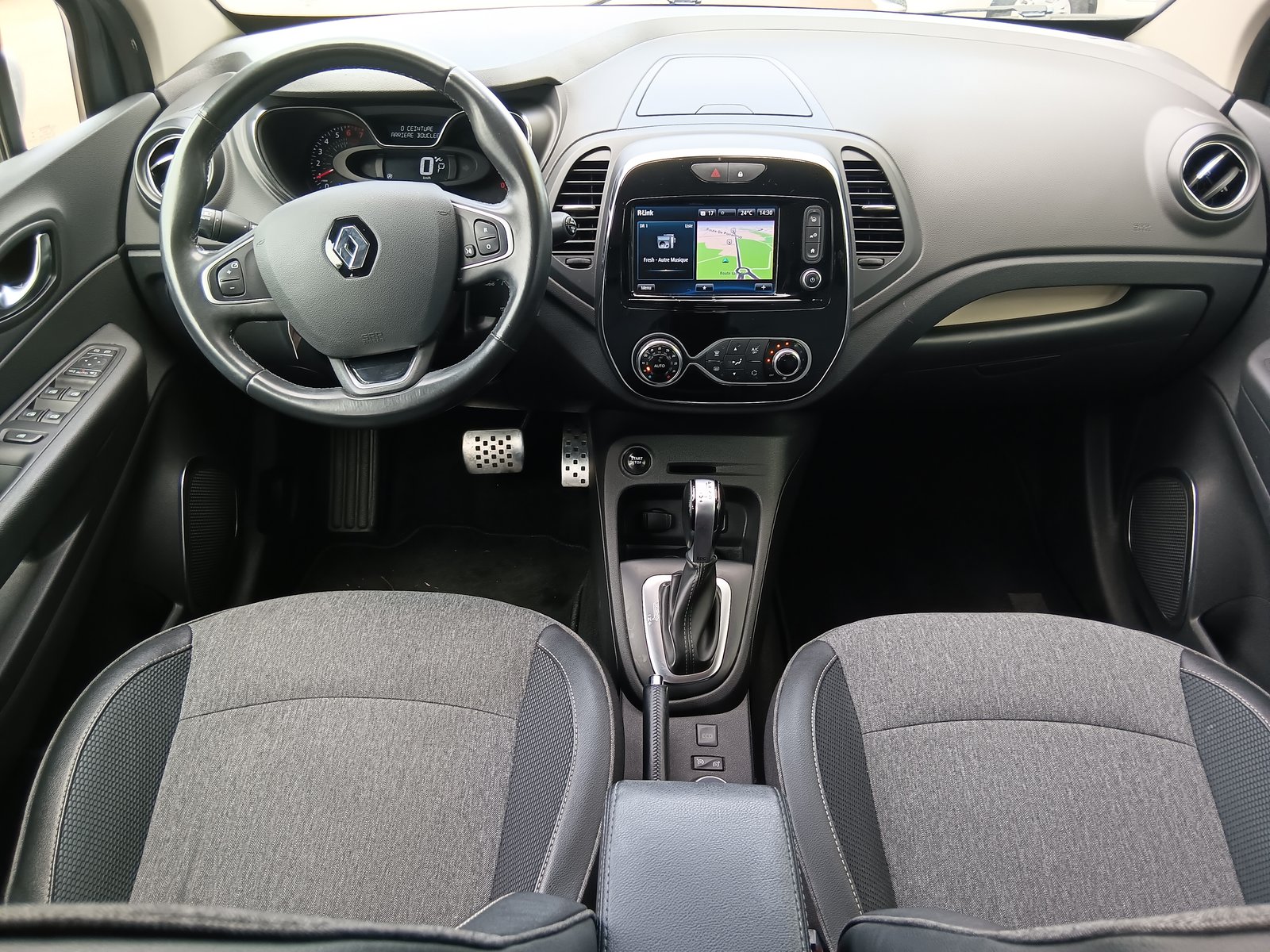 RENAULT Captur 1.2 T 16V Outdoor EDC, Essence, Occasion / Utilisé, Manuelle - 5