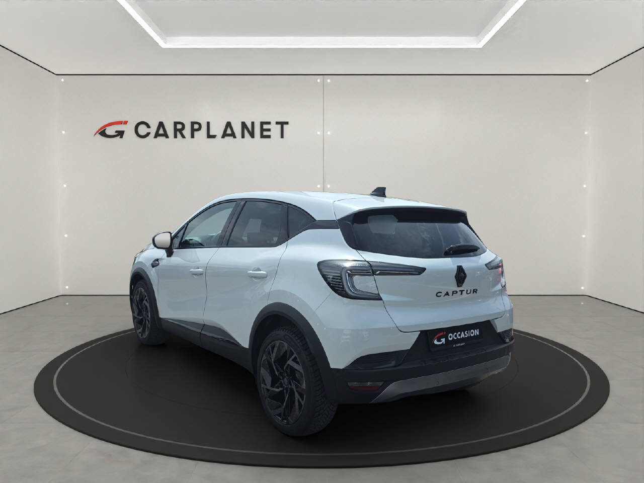 RENAULT Captur 1.3 TCe 160 esprit Alpine EDC, Petrol, Second hand / Used, Automatic - 4