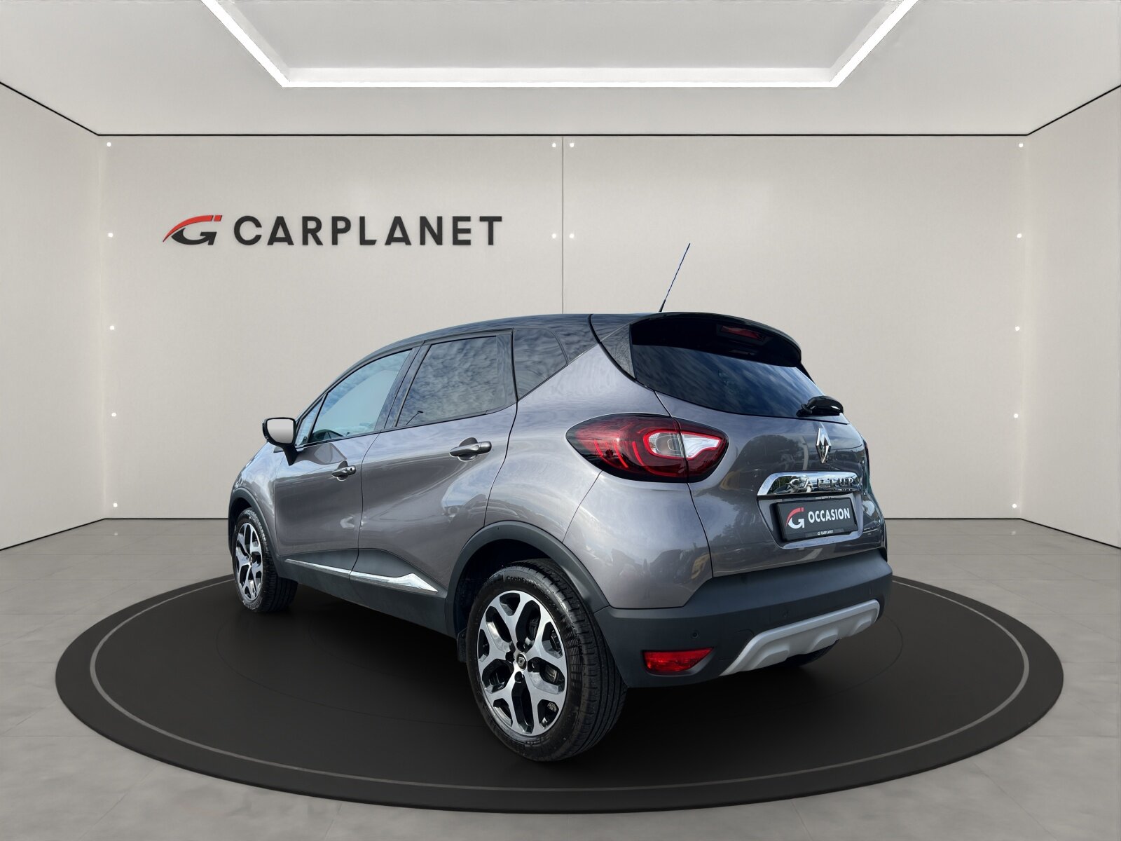RENAULT Captur 1.3 TCe Intens EDC S/S PF, Petrol, Second hand / Used, Automatic - 4
