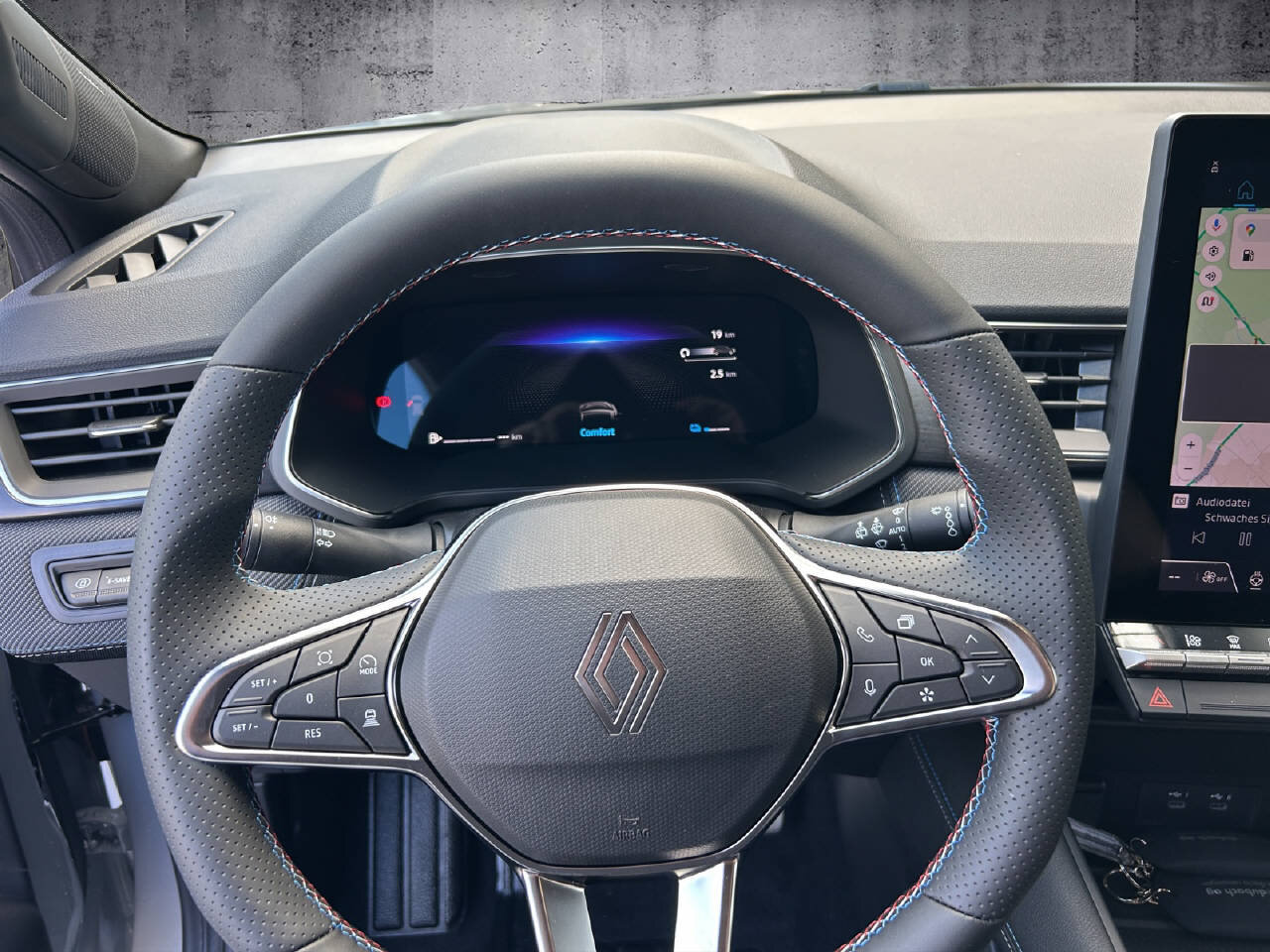 RENAULT Captur esprit Alpine full hybrid E-Tech 160, Hybride Intégral Essence/Électricité, Véhicule neuf pré-immatriculé, Automatique - 7