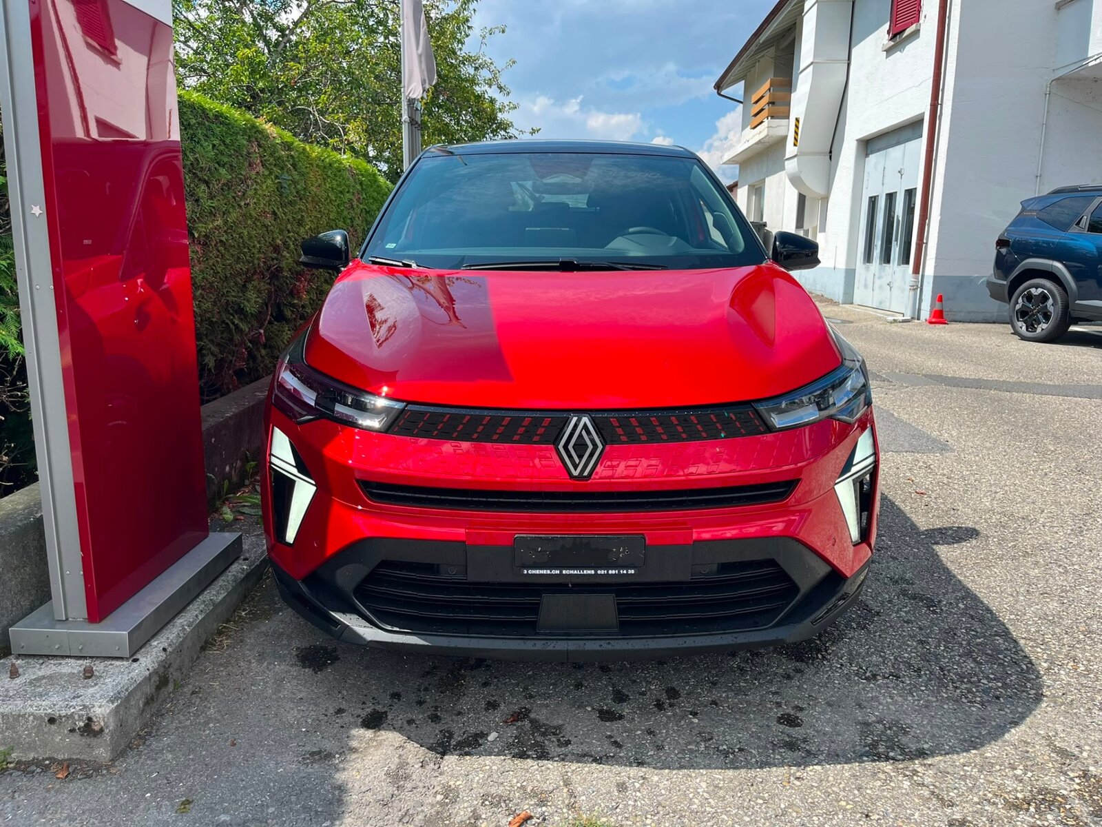 RENAULT CAPTUR FULL HYBRID E-TECH tech, Hybride Intégral Essence/Électricité, Véhicule neuf pré-immatriculé, Automatique - 2