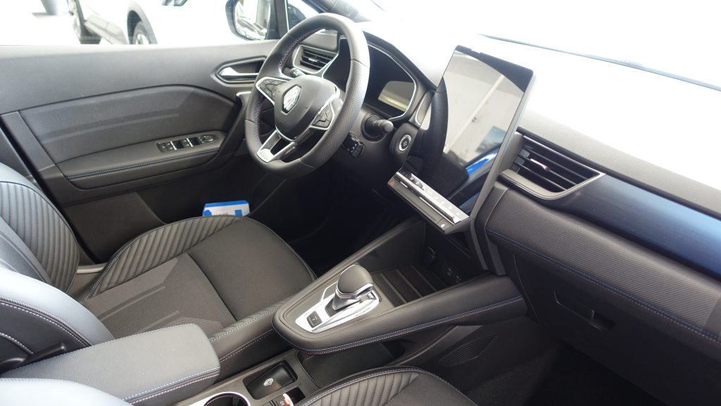 RENAULT Captur 1.6 E-Tech esprit Alpine, Voll-Hybrid Benzin/Elektro, Automatik - 5