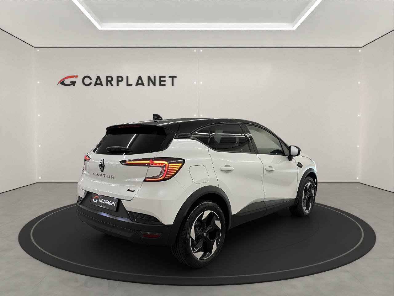 RENAULT Captur 1.8 E-Tech techno, Full-Hybrid Petrol/Electric, New car, Automatic - 4