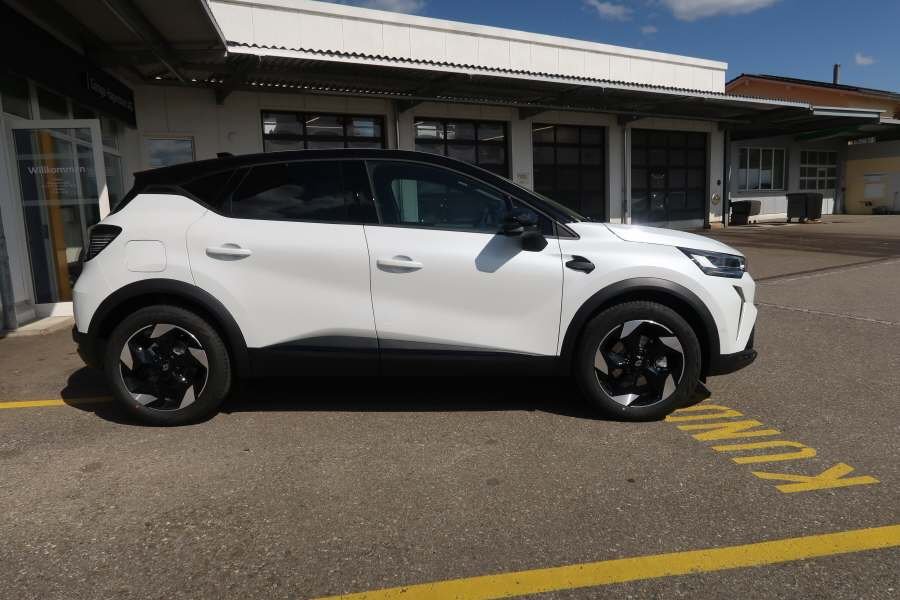 RENAULT Captur 1.8 E-Tech esprit Alpine, Full-Hybrid Petrol/Electric, New car, Automatic - 3