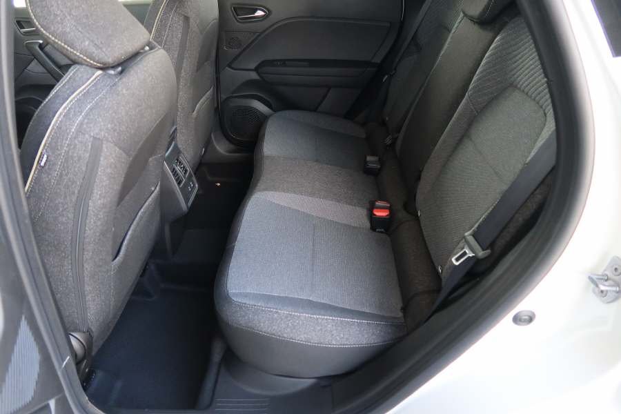 RENAULT Captur 1.8 E-Tech esprit Alpine, Full-Hybrid Petrol/Electric, New car, Automatic - 6