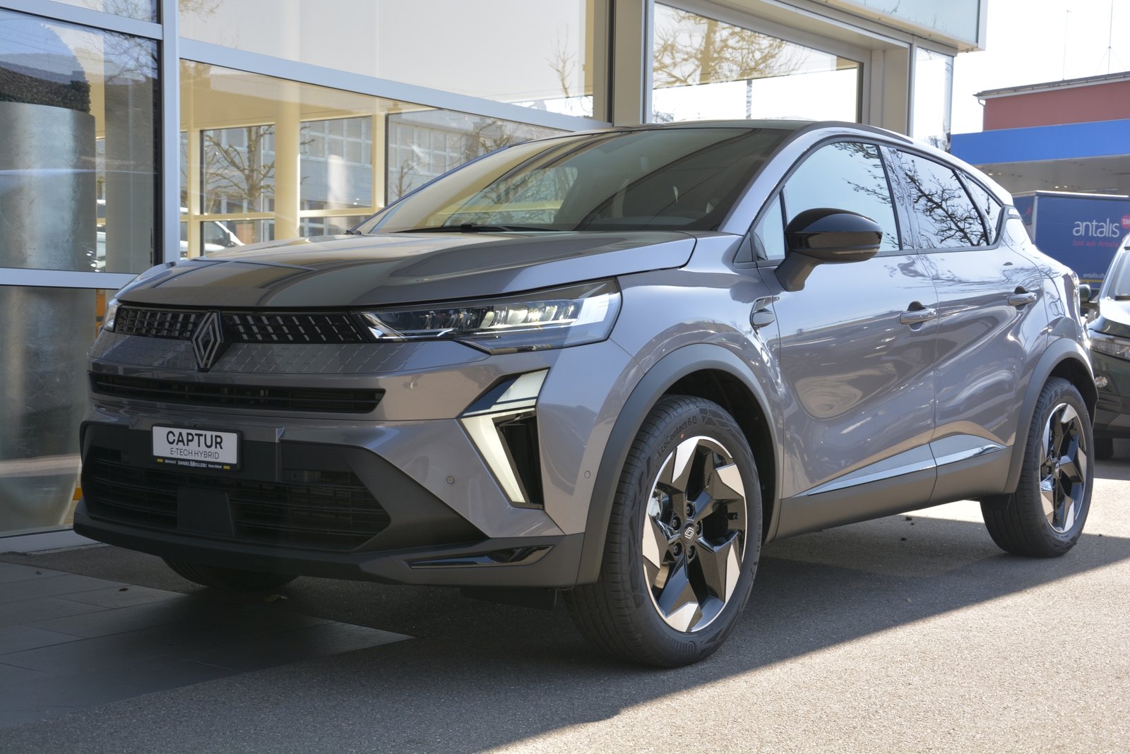 RENAULT CAPTUR techno full hybrid E-Tech 160