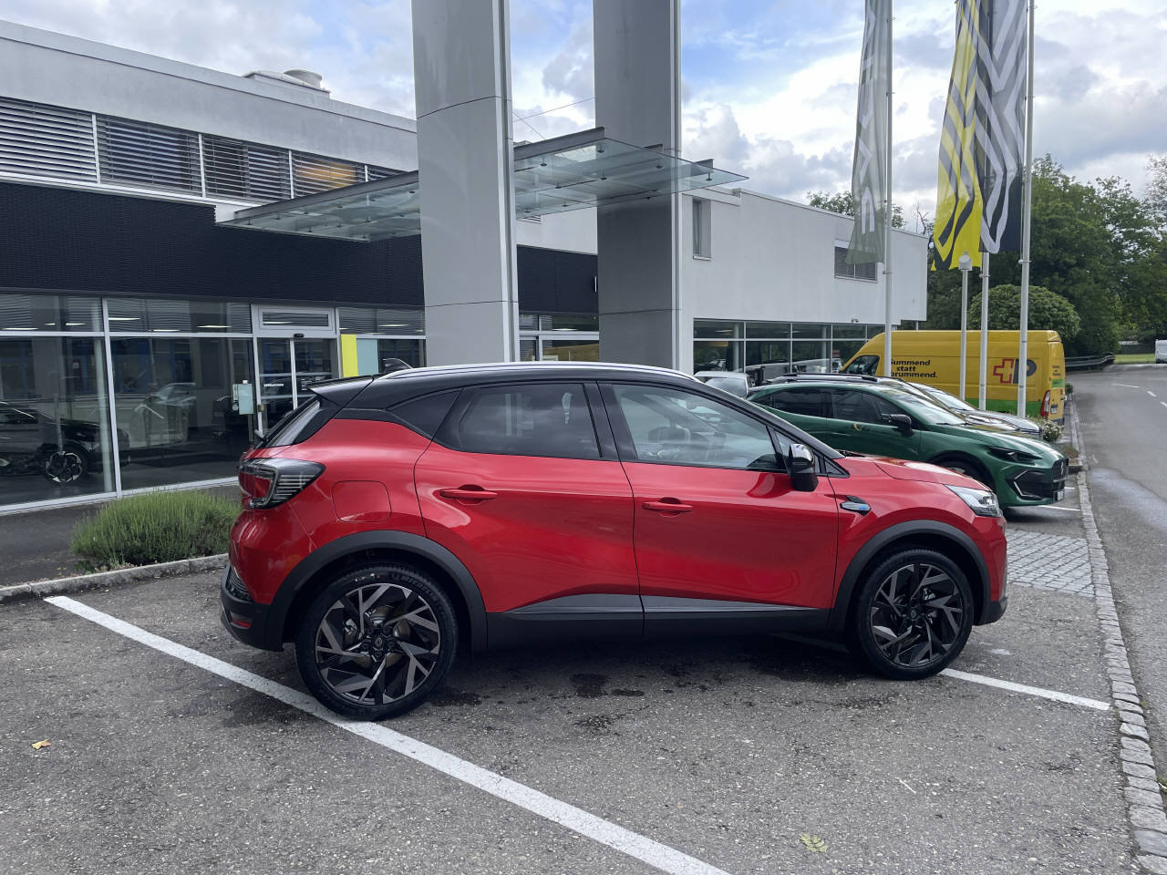 RENAULT Captur 1.8 E-Tech esprit Alpine, Voll-Hybrid Benzin/Elektro, Neuwagen, Automatik - 6