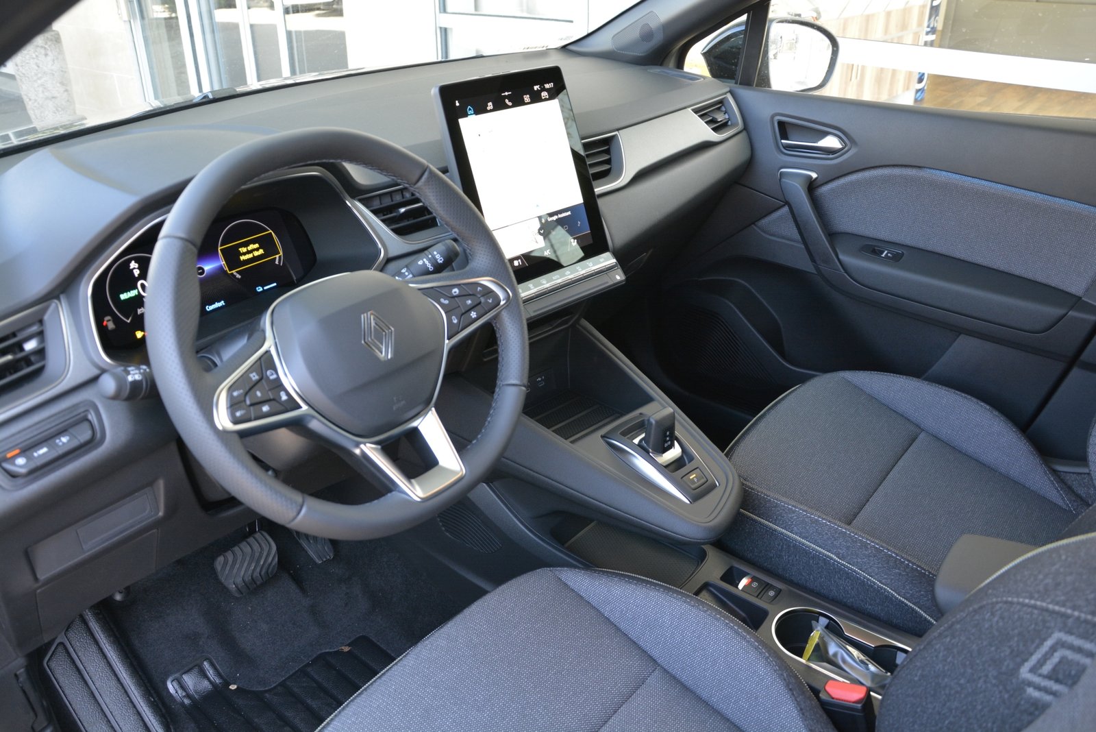 RENAULT CAPTUR techno full hybrid E-Tech 160, Hybride Intégral Essence/Électricité, Voiture nouvelle, Automatique - 5