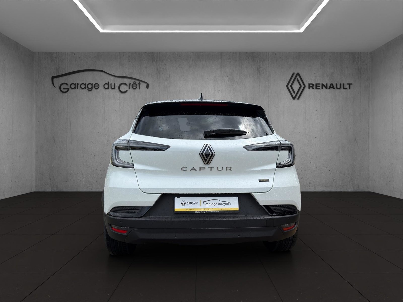 RENAULT Captur 1.8 E-Tech techno, Full-Hybrid Petrol/Electric, New car, Automatic - 4