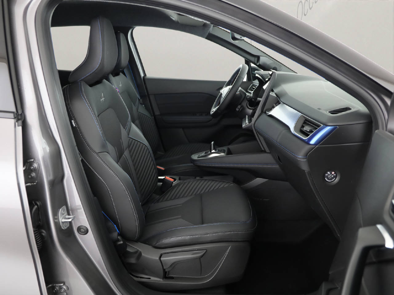RENAULT Captur 1.8 E-Tech esprit Alpine, Voll-Hybrid Benzin/Elektro, Neuwagen, Automatik - 7