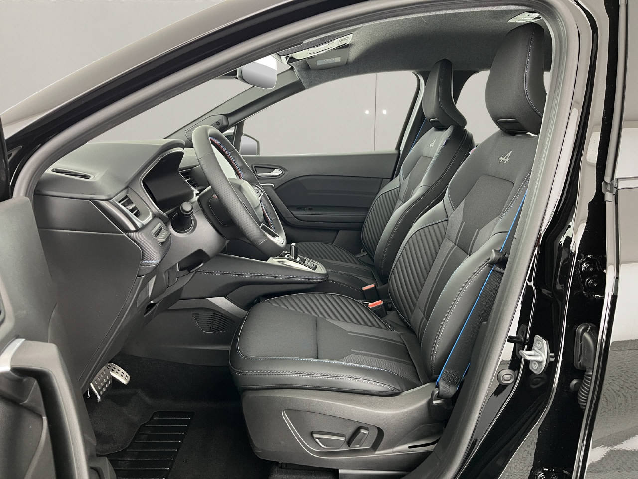 RENAULT Captur 1.8 E-Tech esprit Alpine, Hybride Intégral Essence/Électricité, Voiture nouvelle, Automatique - 6