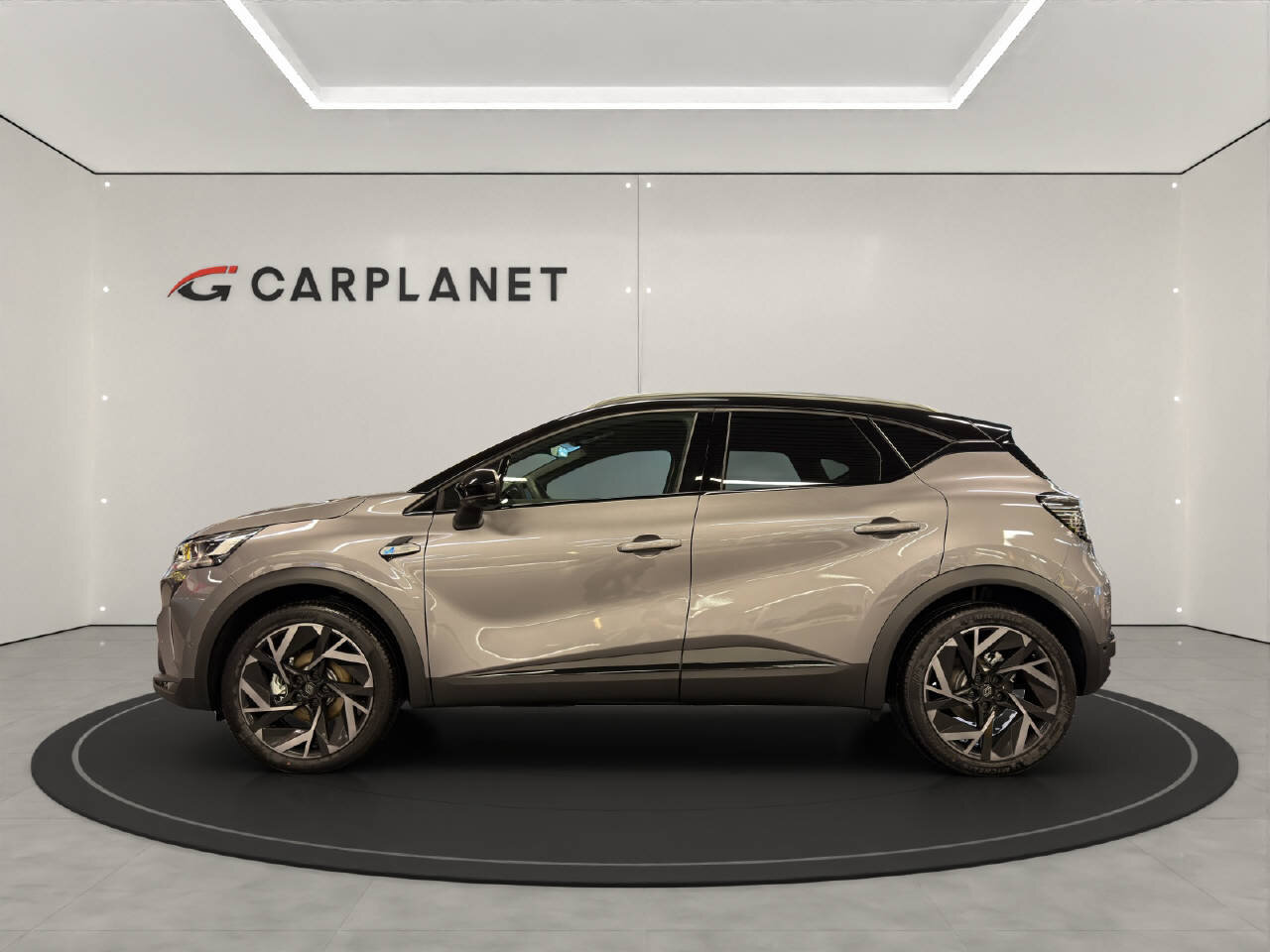 RENAULT Captur 1.8 E-Tech esprit Alpine, Full-Hybrid Petrol/Electric, New car, Automatic - 2