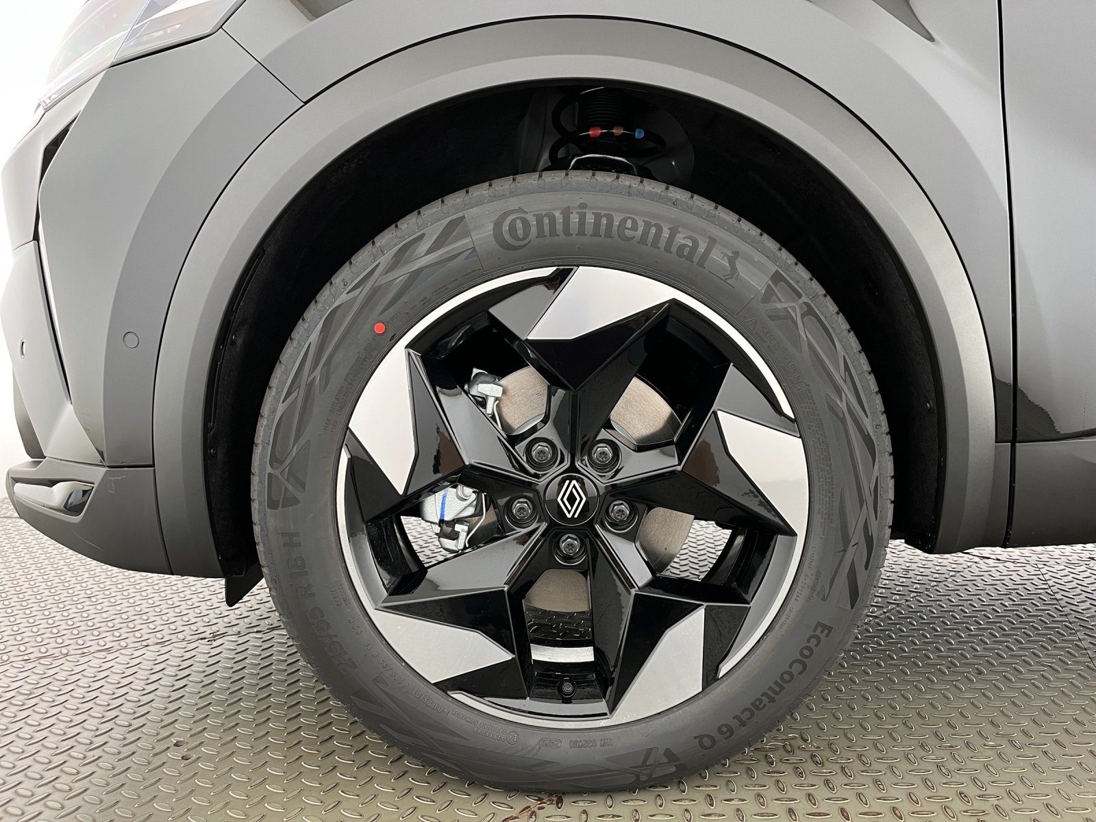 RENAULT Captur 1.8 E-Tech techno, Full-Hybrid Petrol/Electric, New car, Automatic - 6