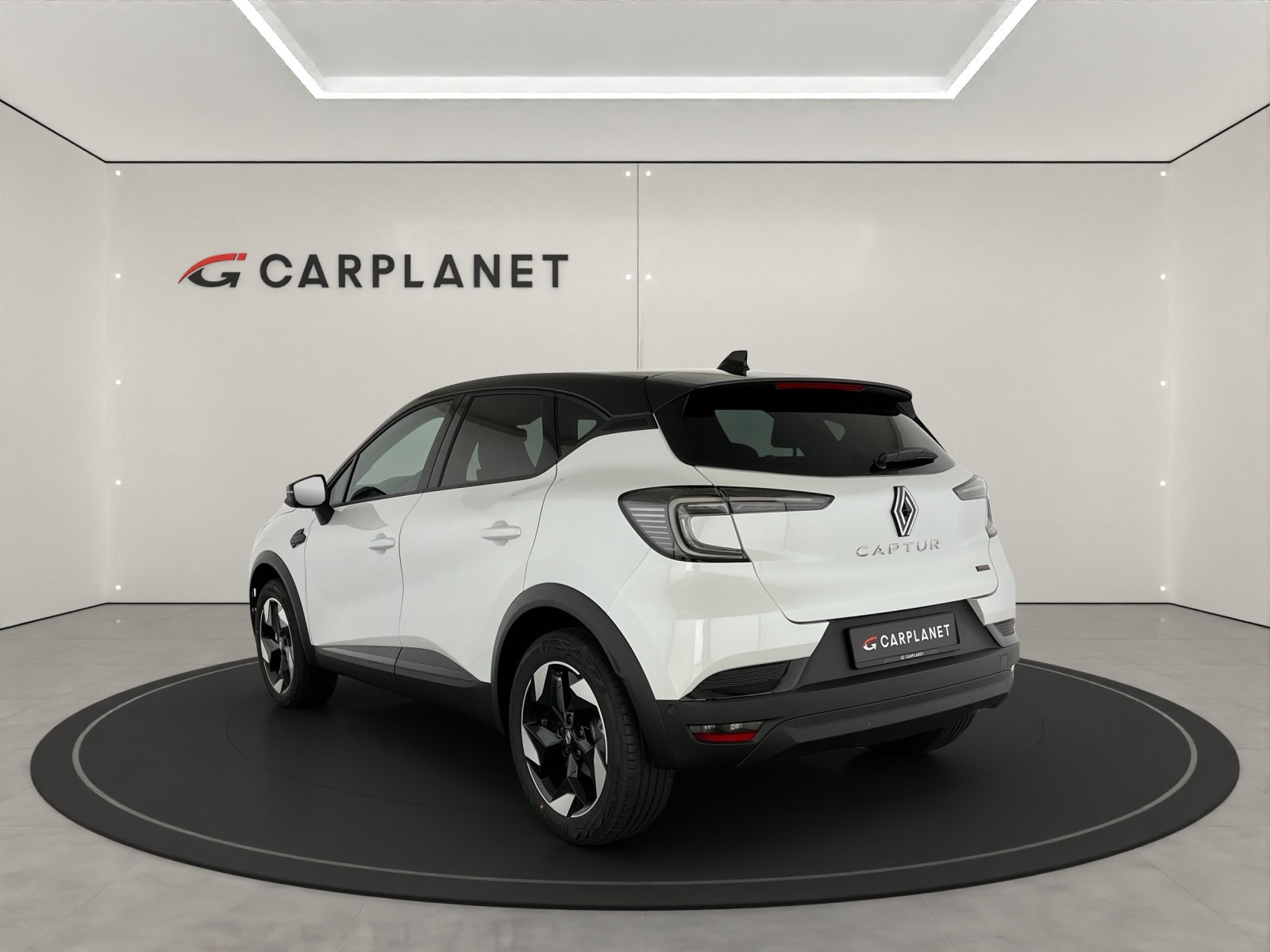 RENAULT Captur 1.8 E-Tech techno, Full-Hybrid Petrol/Electric, New car, Automatic - 3