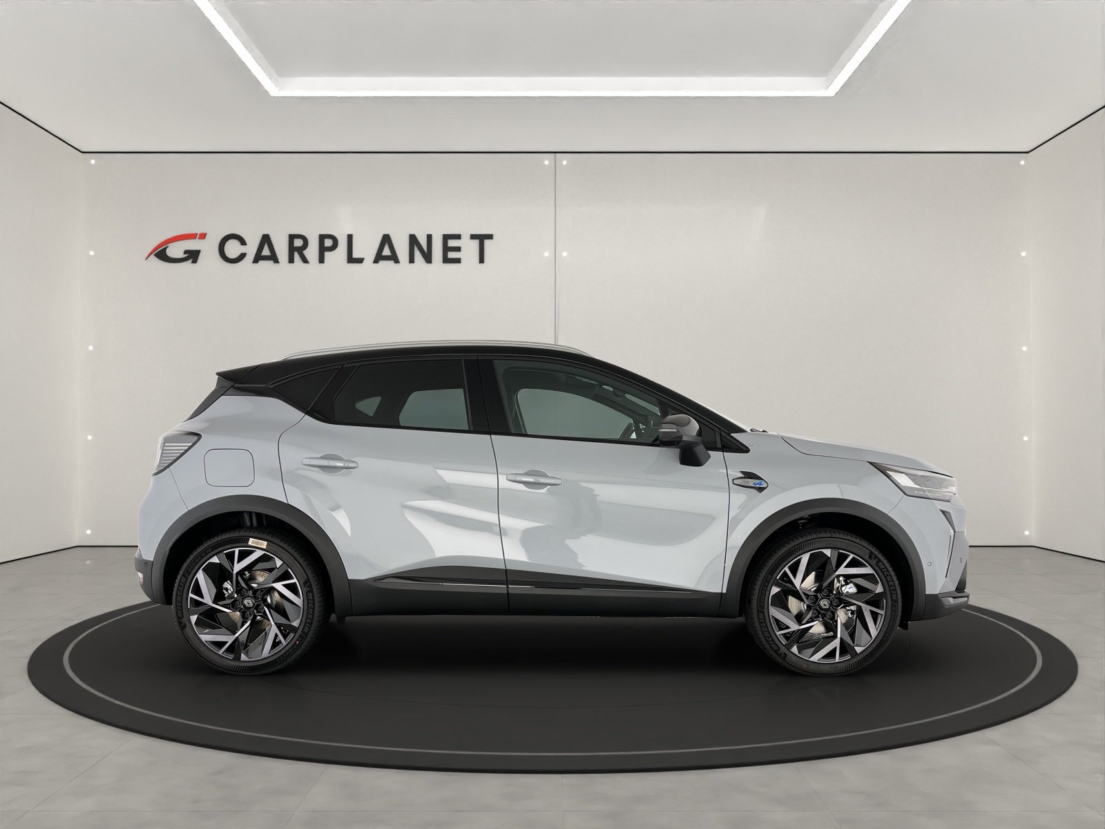 RENAULT Captur 1.8 E-Tech esprit Alpine, Full-Hybrid Petrol/Electric, New car, Automatic - 5