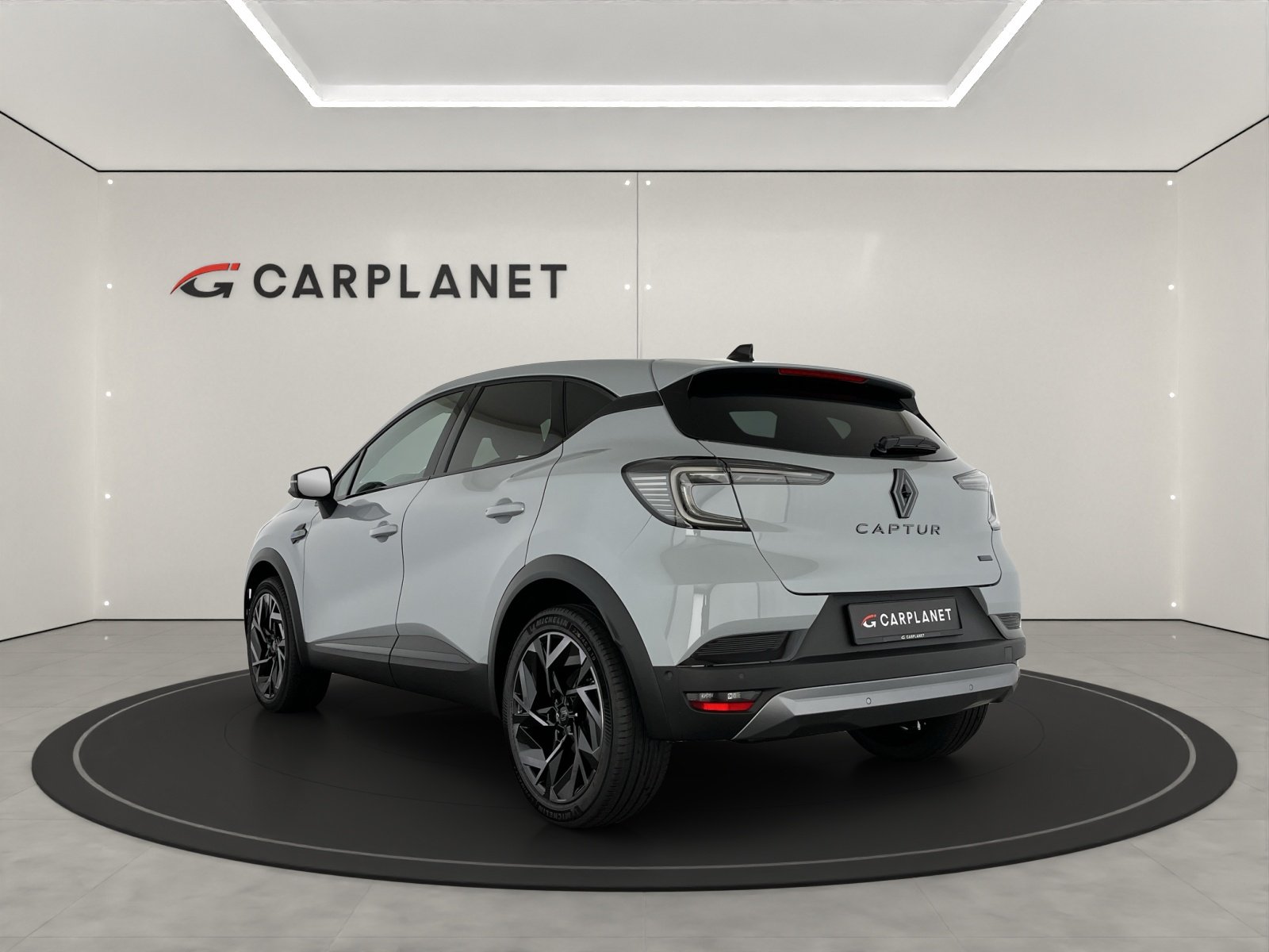 RENAULT Captur 1.8 E-Tech esprit Alpine, Full-Hybrid Petrol/Electric, New car, Automatic - 3
