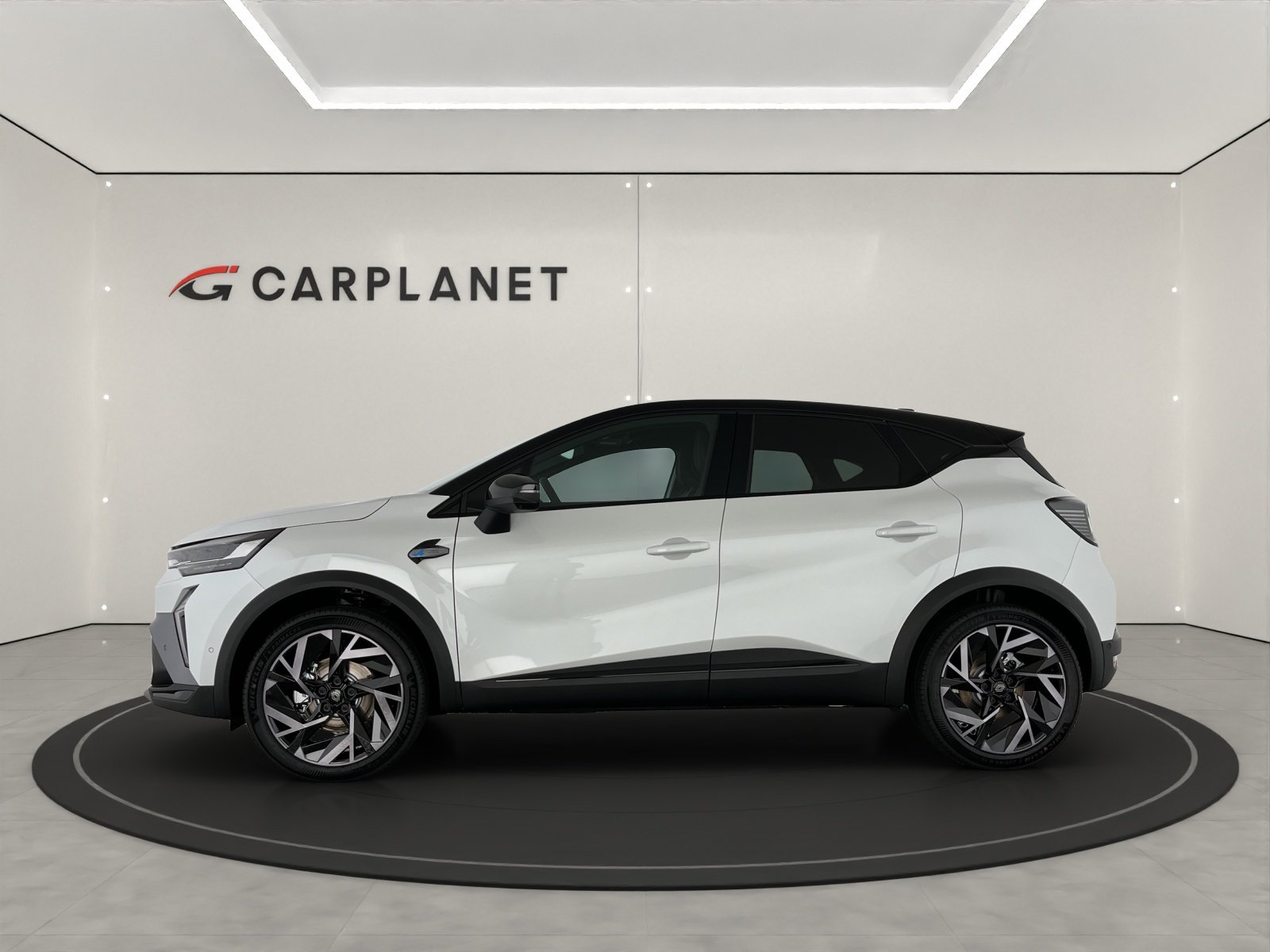 RENAULT Captur 1.8 E-Tech esprit Alpine, Full-Hybrid Petrol/Electric, New car, Automatic - 2