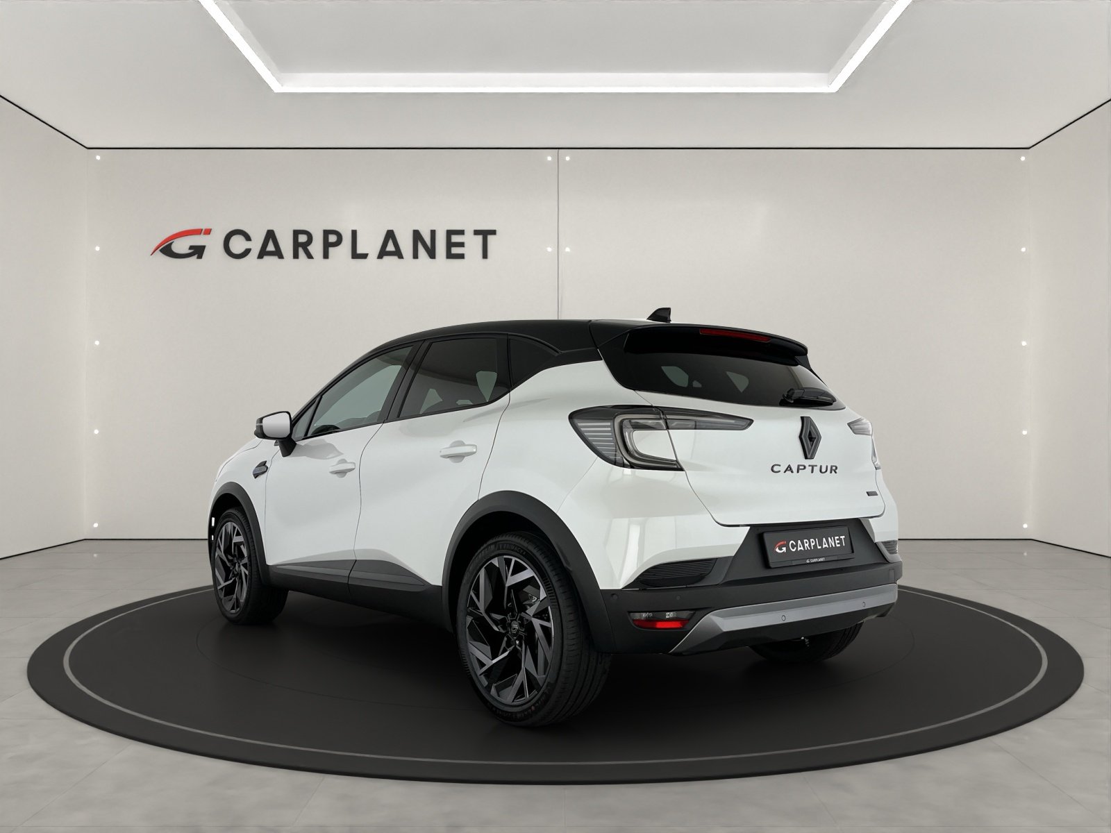 RENAULT Captur 1.8 E-Tech esprit Alpine, Full-Hybrid Petrol/Electric, New car, Automatic - 3